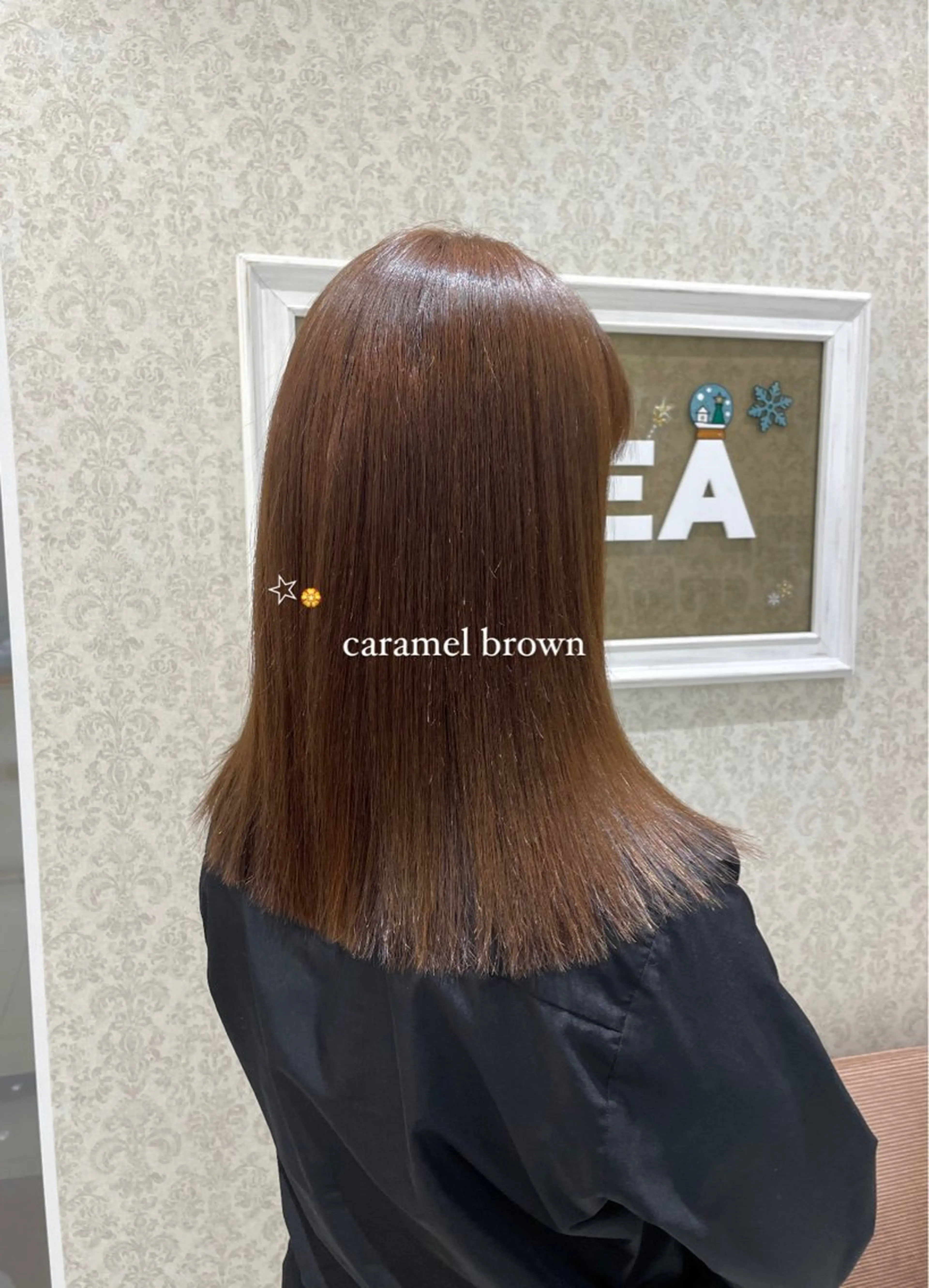 ミディアム カラー 暖色カラー/ブリーチ なしカラー/艶カラーのヘアスタイル