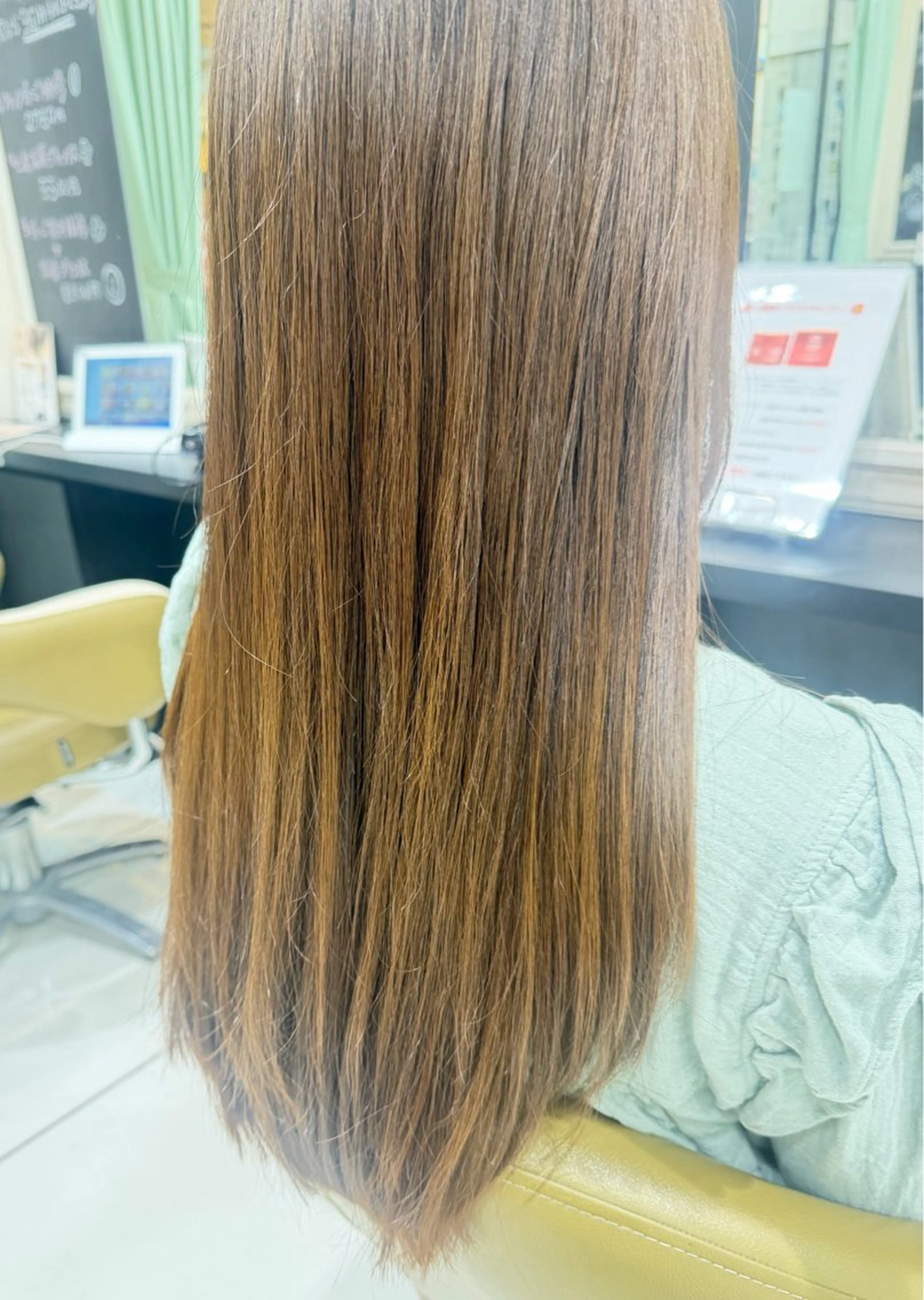 ロング カット ヘアカラー トリートメント Ablaze hair space所属・Yoshitsugi Fukaのヘアスタイル