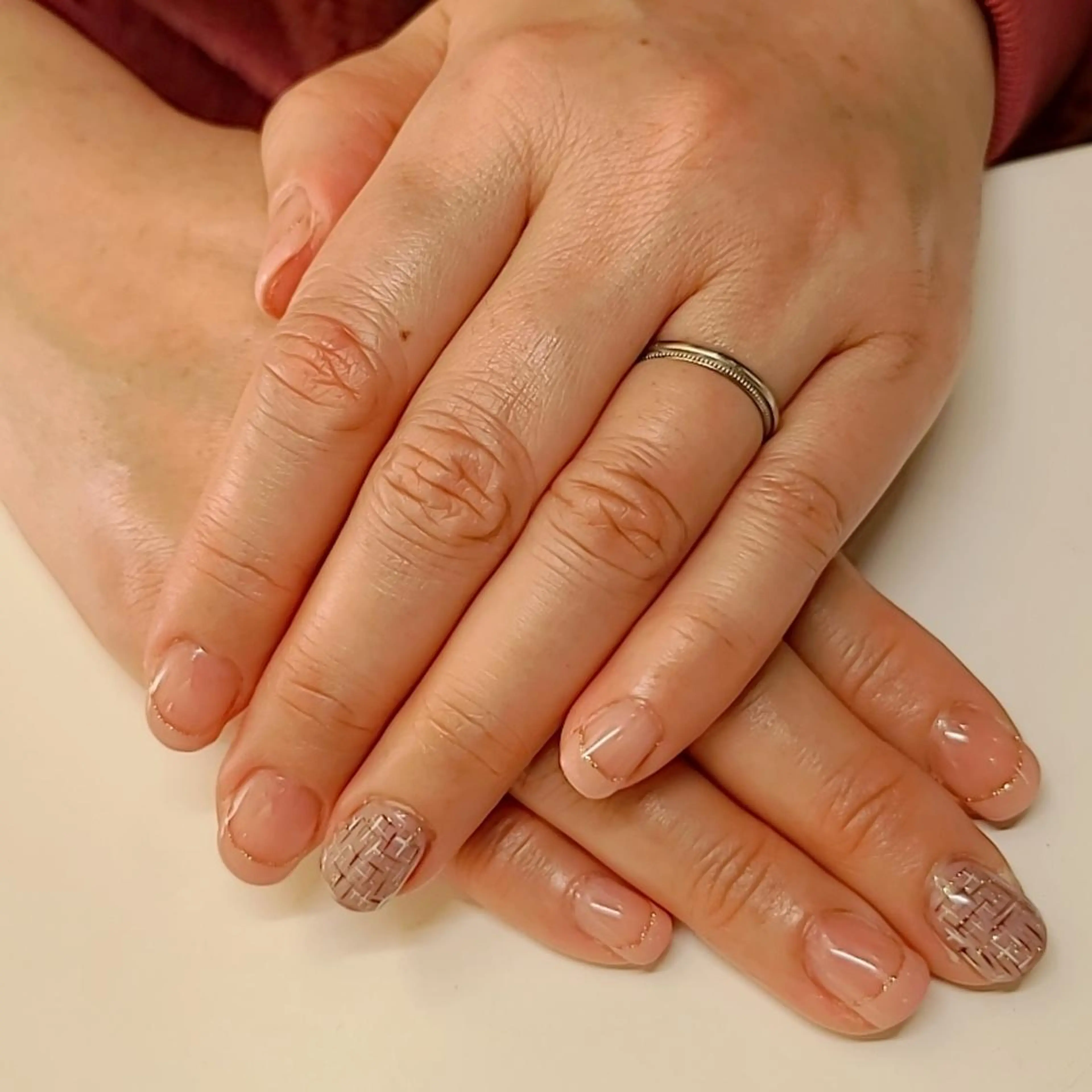 ネイル フレンチネイル ツイードネイル セプトアカデミー まいのネイルデザイン