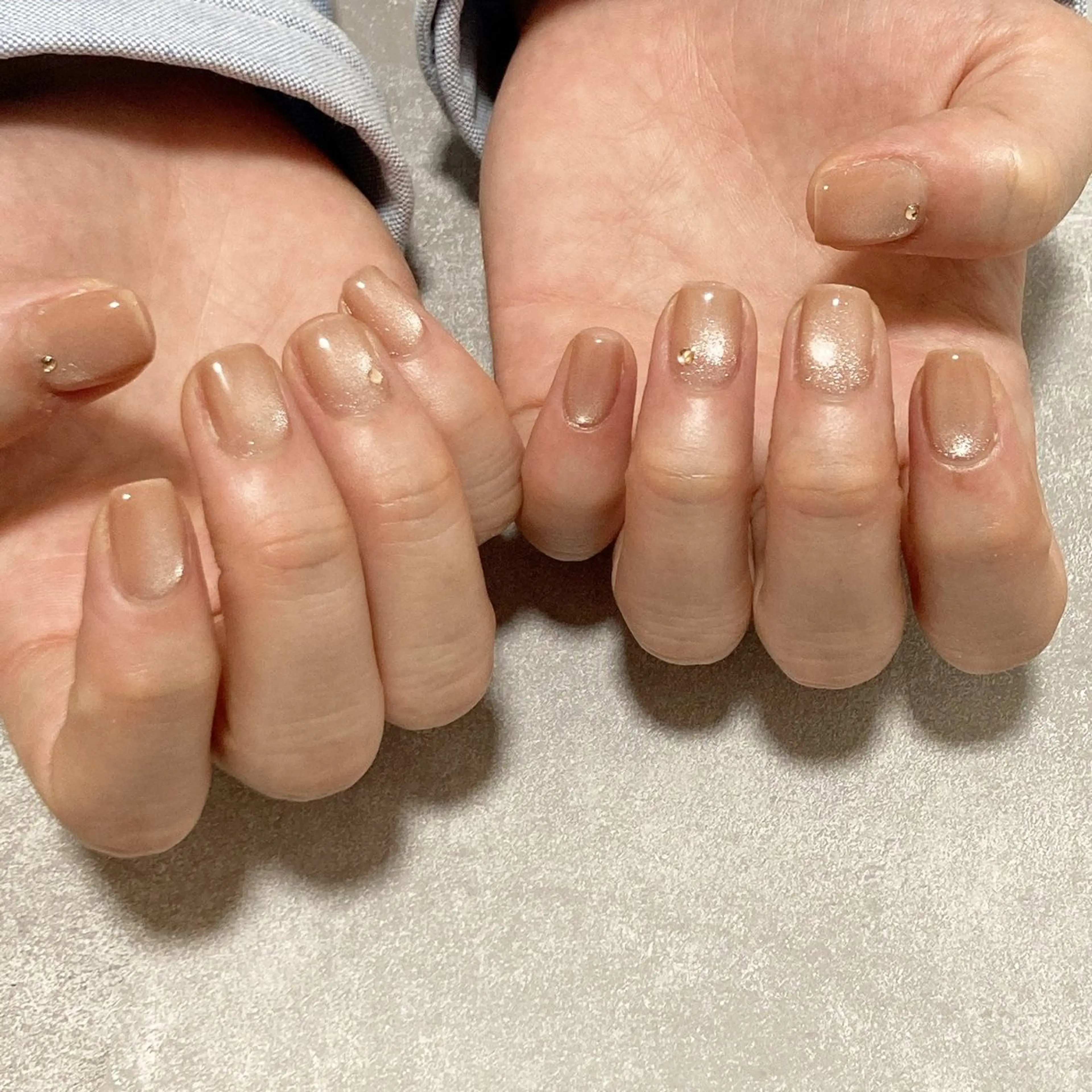 ネイル ストーンネイル mmm nailのネイルデザイン