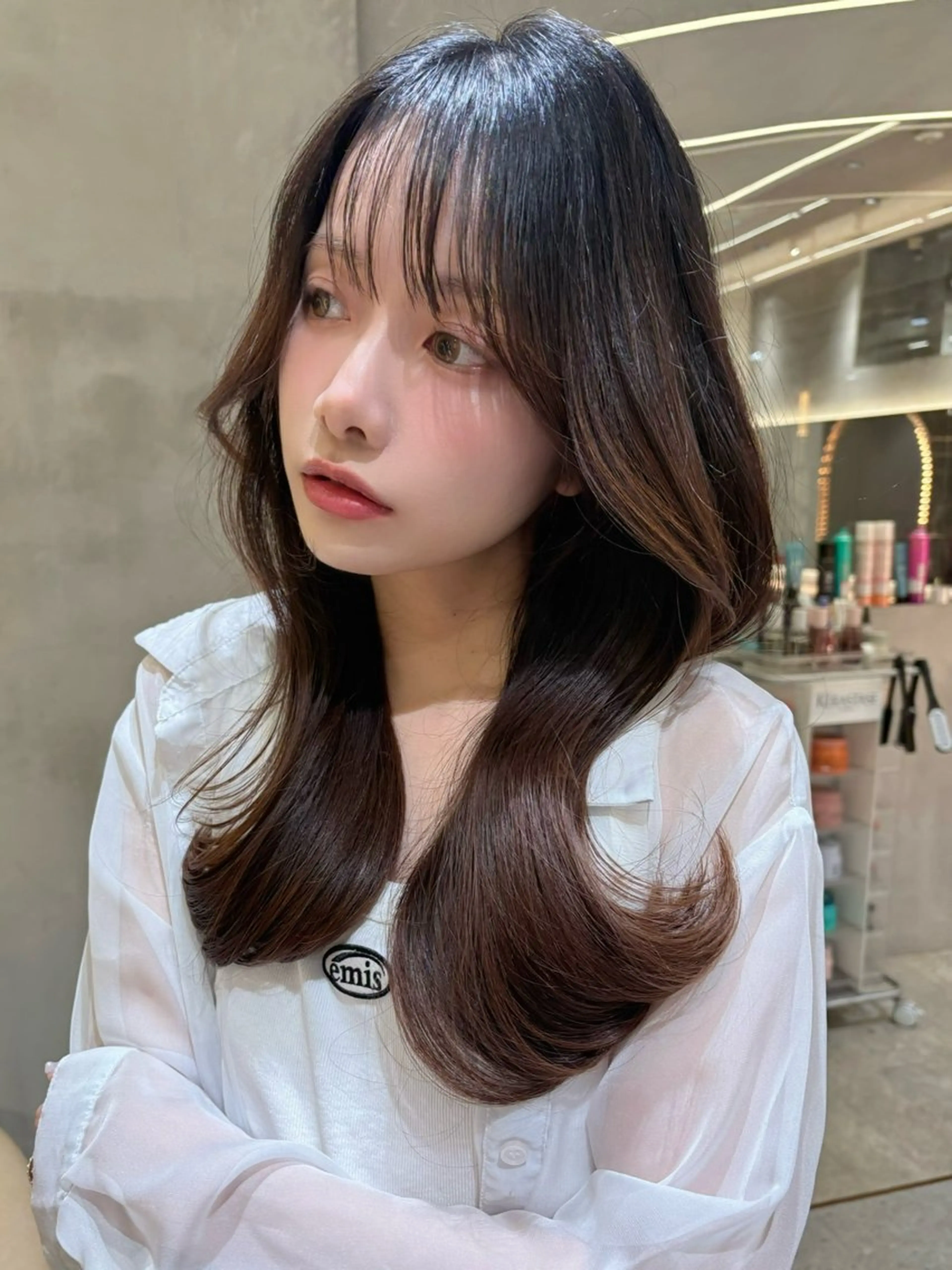 セミロング カラー 髪質改善　ANFINI 仙台所属・仙台Ｉ韓国レイヤー Ｉ髪質改善Ｉ伊藤拓海のヘアスタイル