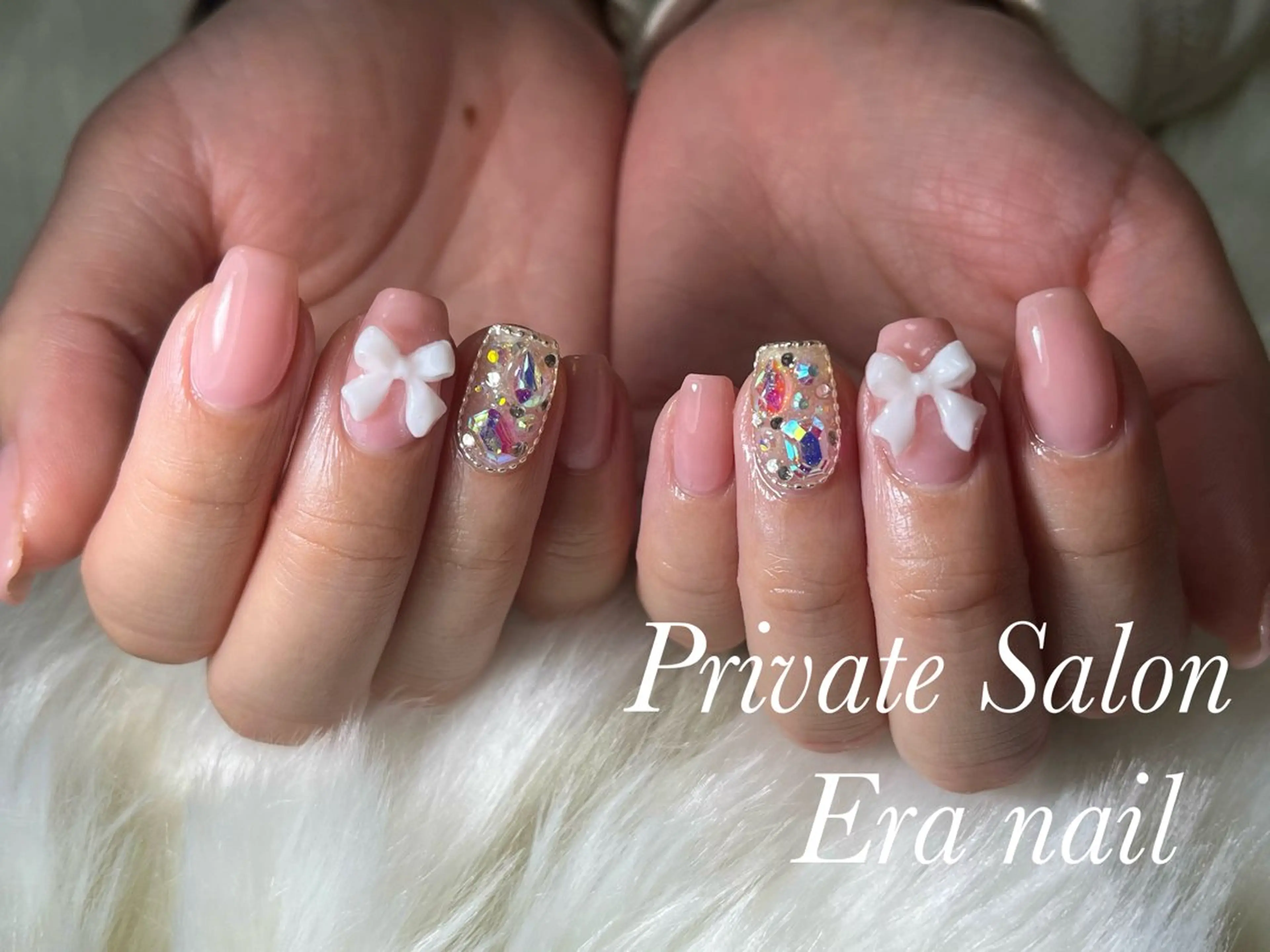 ネイル ワンカラーネイル リボン Era nailのネイルデザイン