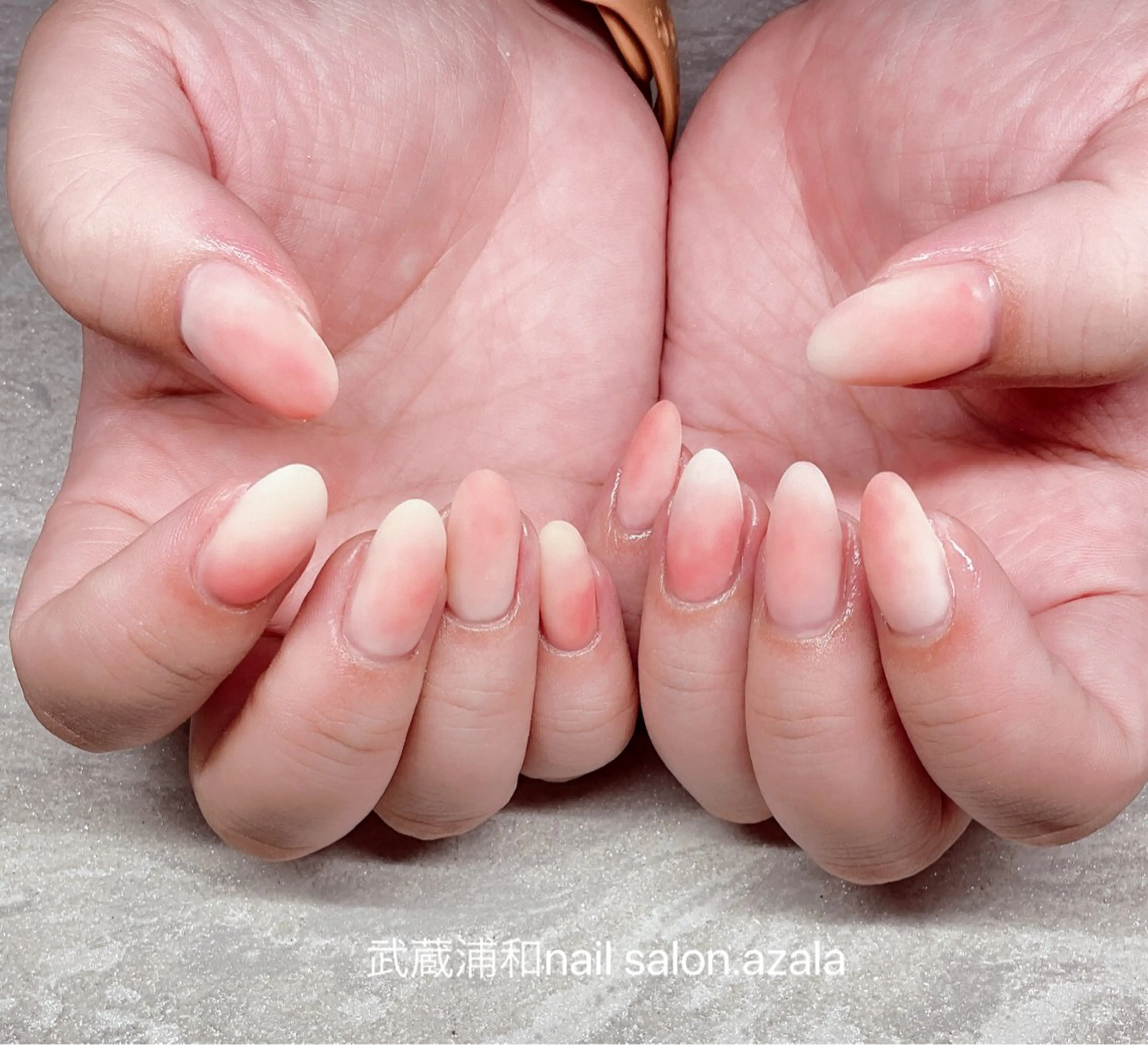 ネイル ハンドネイル R inのネイルデザイン