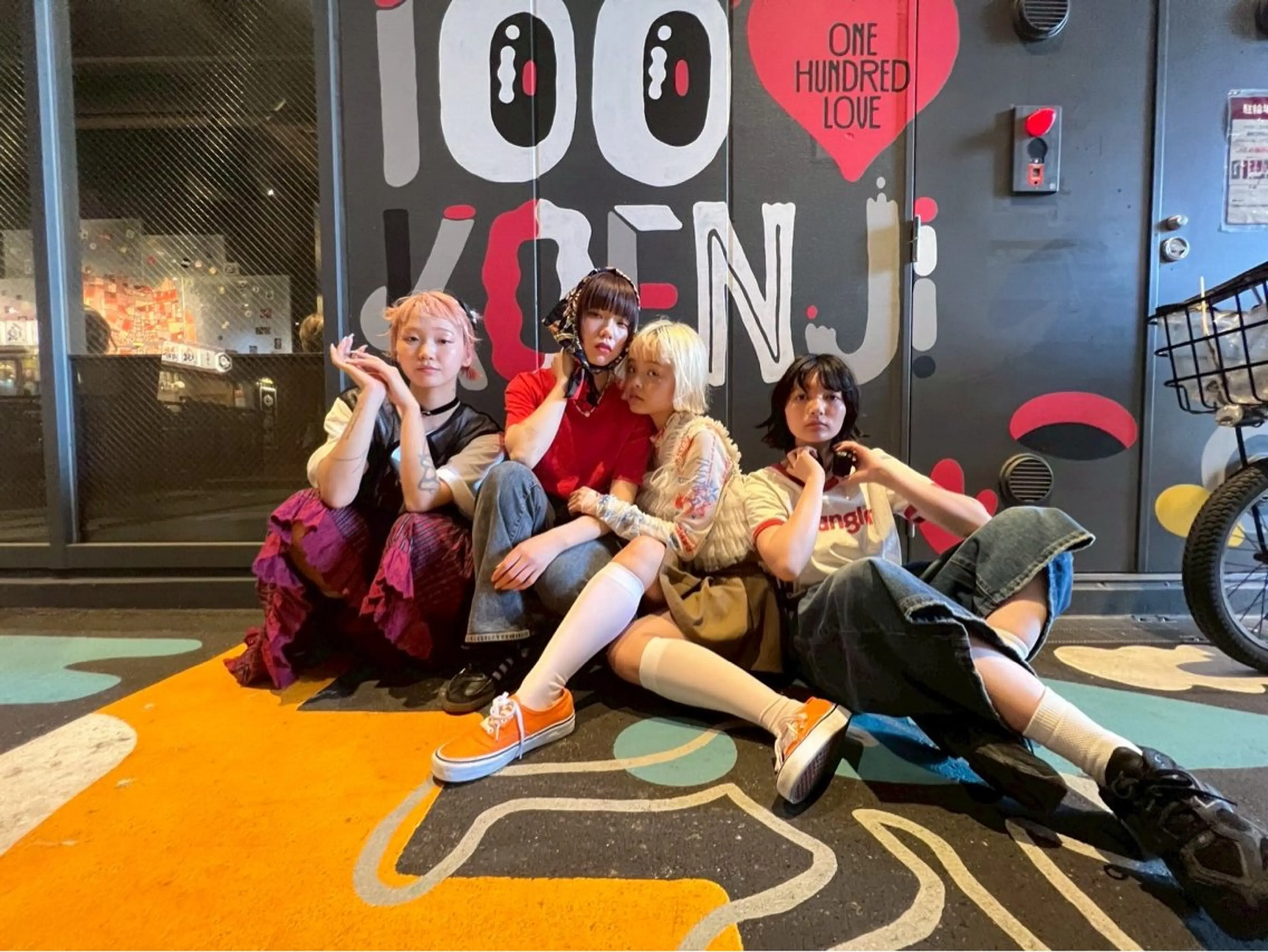 ミディアム カラー ヘアアレンジ カット 🍓艶髪/艶カラー ハイトーン/しんたにのヘアスタイル