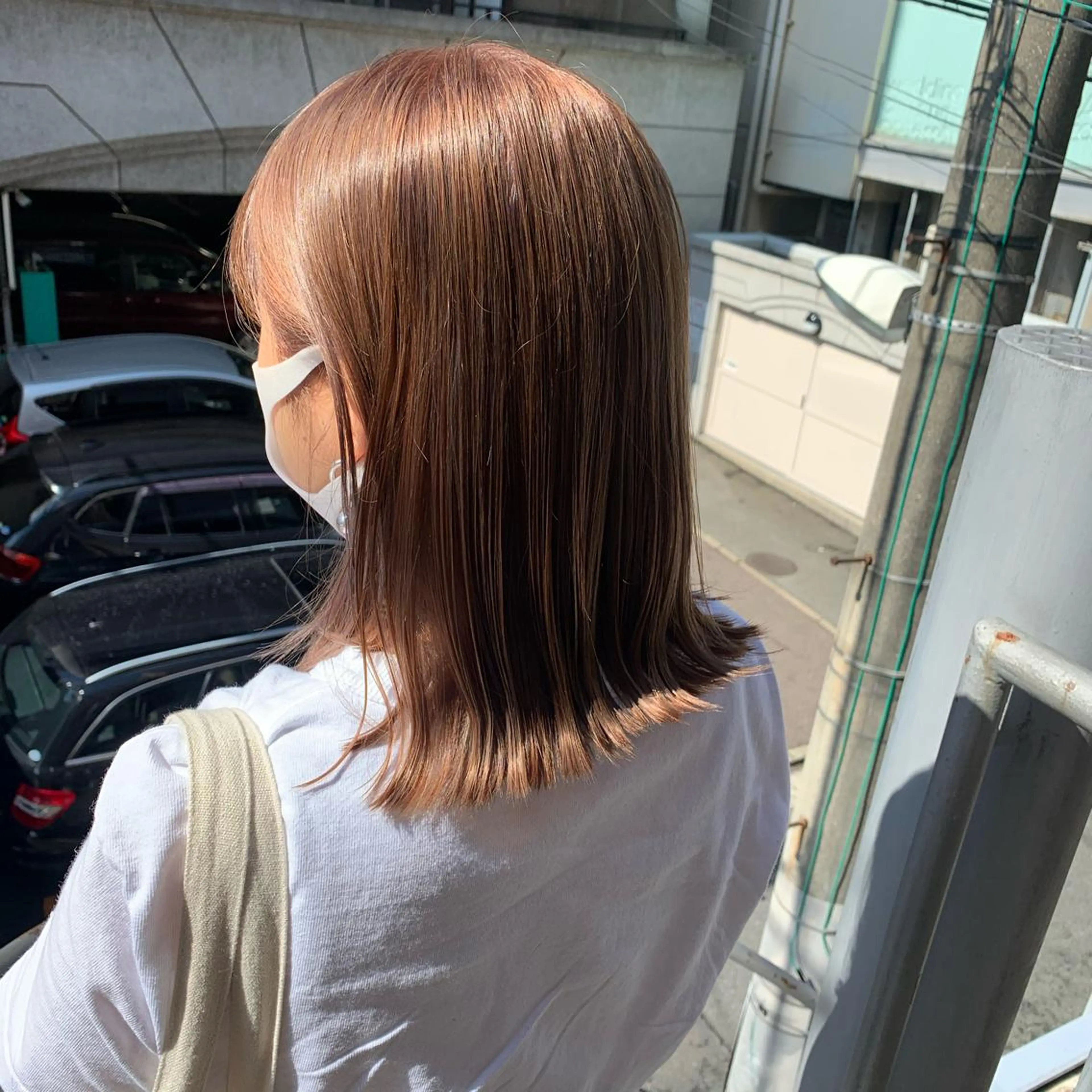 ミディアム カラー ピンクカラー ヘアカラー MARU レイヤー/パーマのヘアスタイル