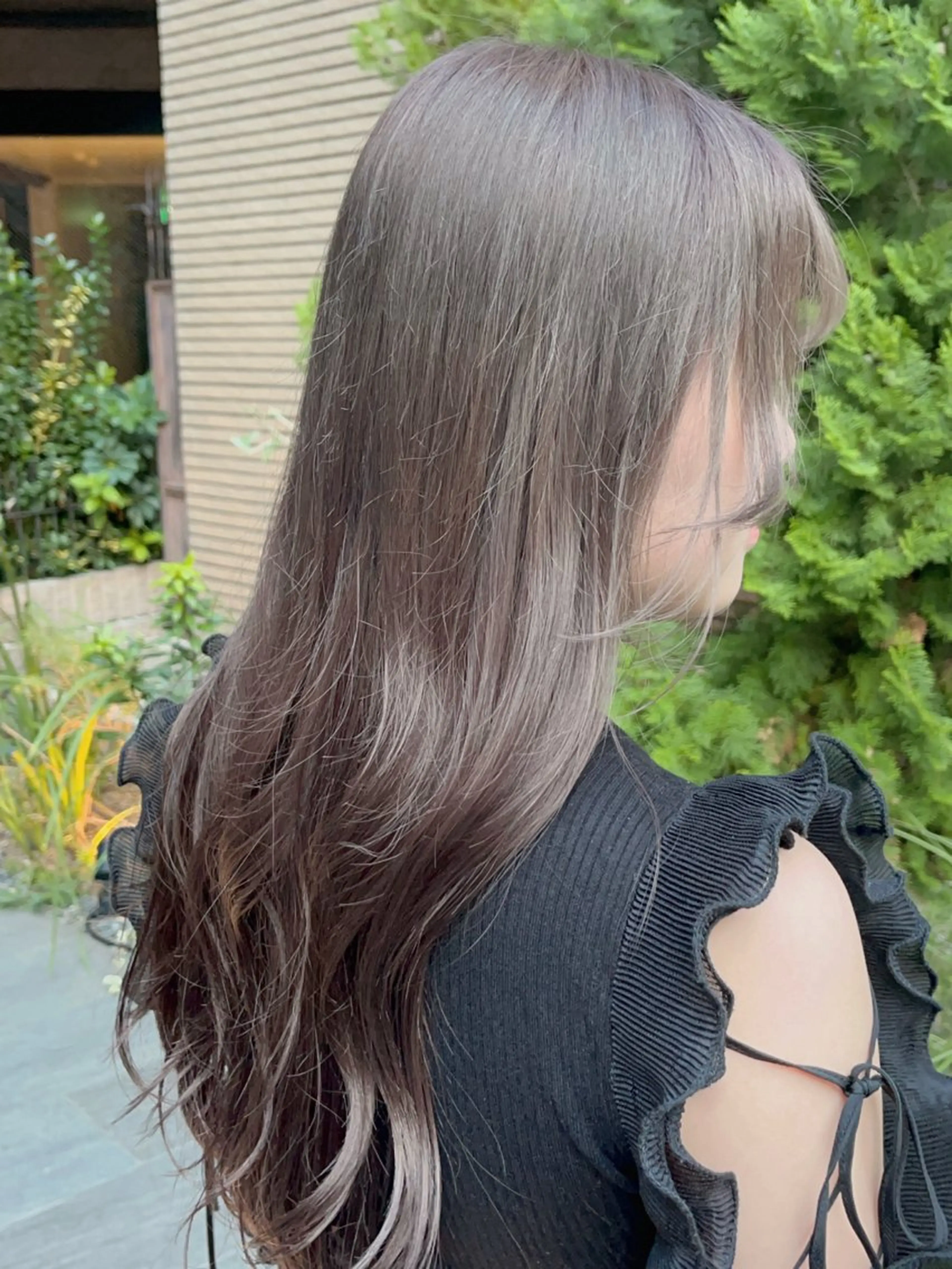 ロング 顔まわりレイヤー 顔周りカット 韓国風ヘア レイヤーカット GIEN 末吉 海斗のヘアスタイル