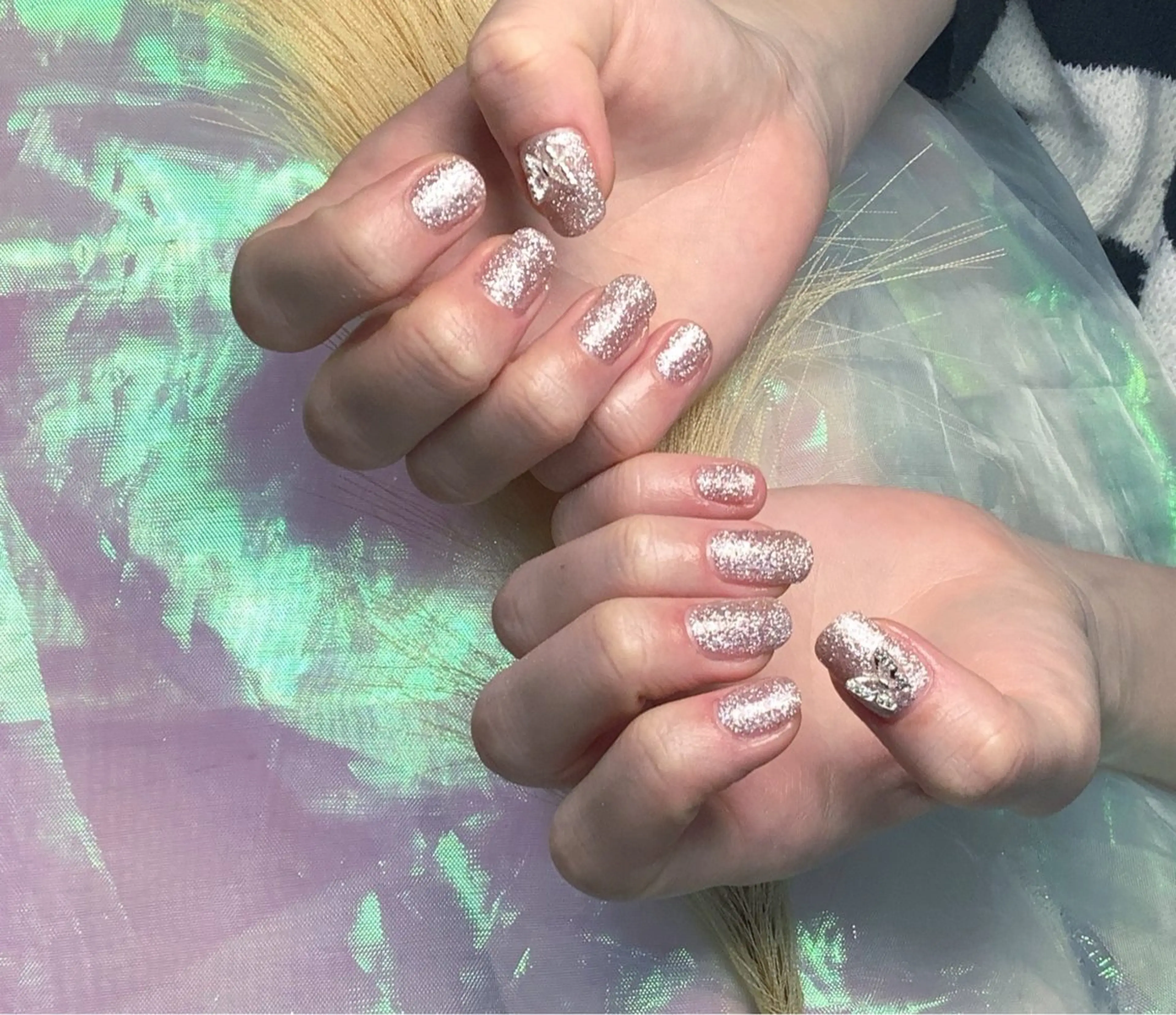 ネイル pink ladyサロン所属・べ にのネイルデザイン