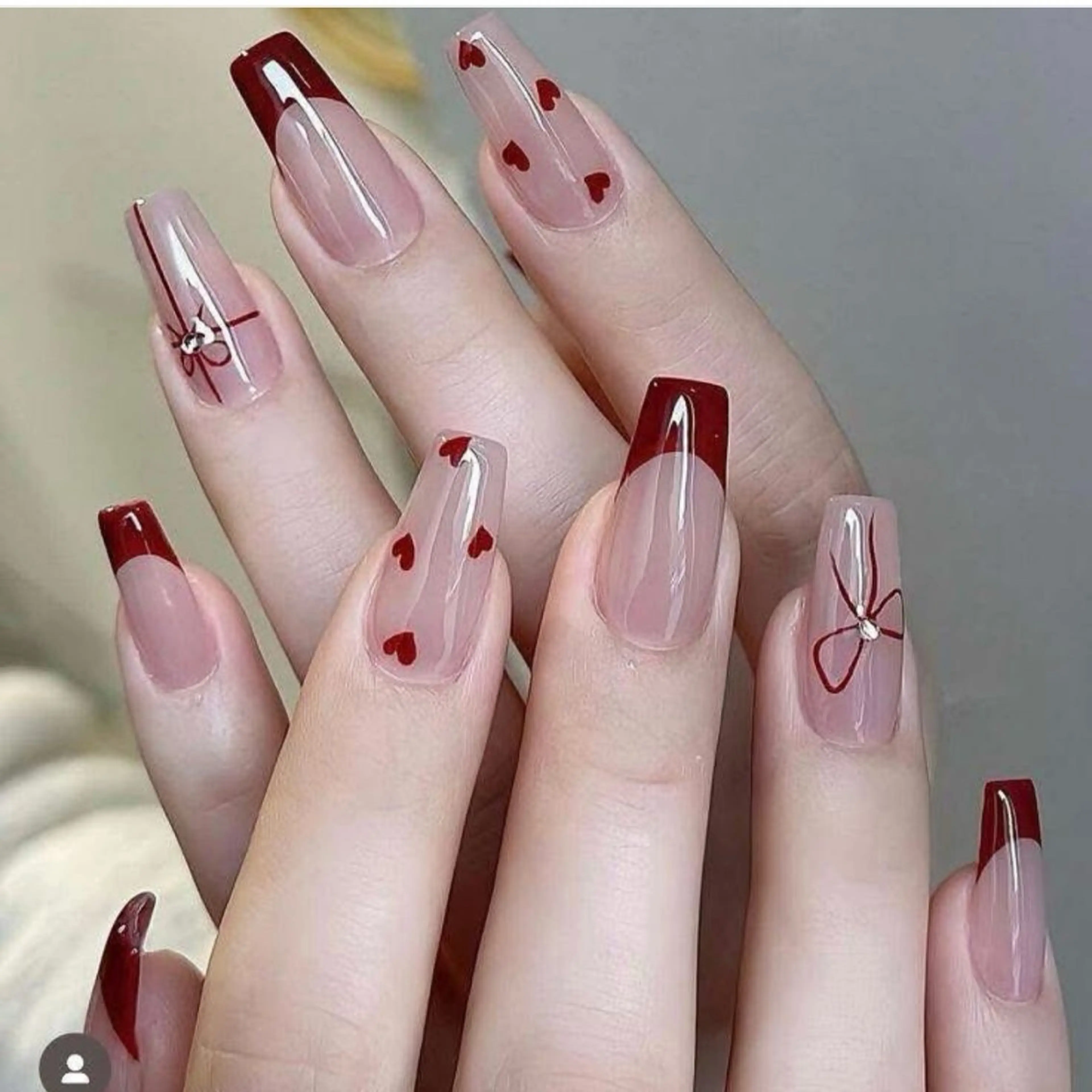 ネイル オーロラネイル チークネイル フットネイル フレンチネイル 韓国ネイル ハンドネイル Lumi Nailのネイルデザイン