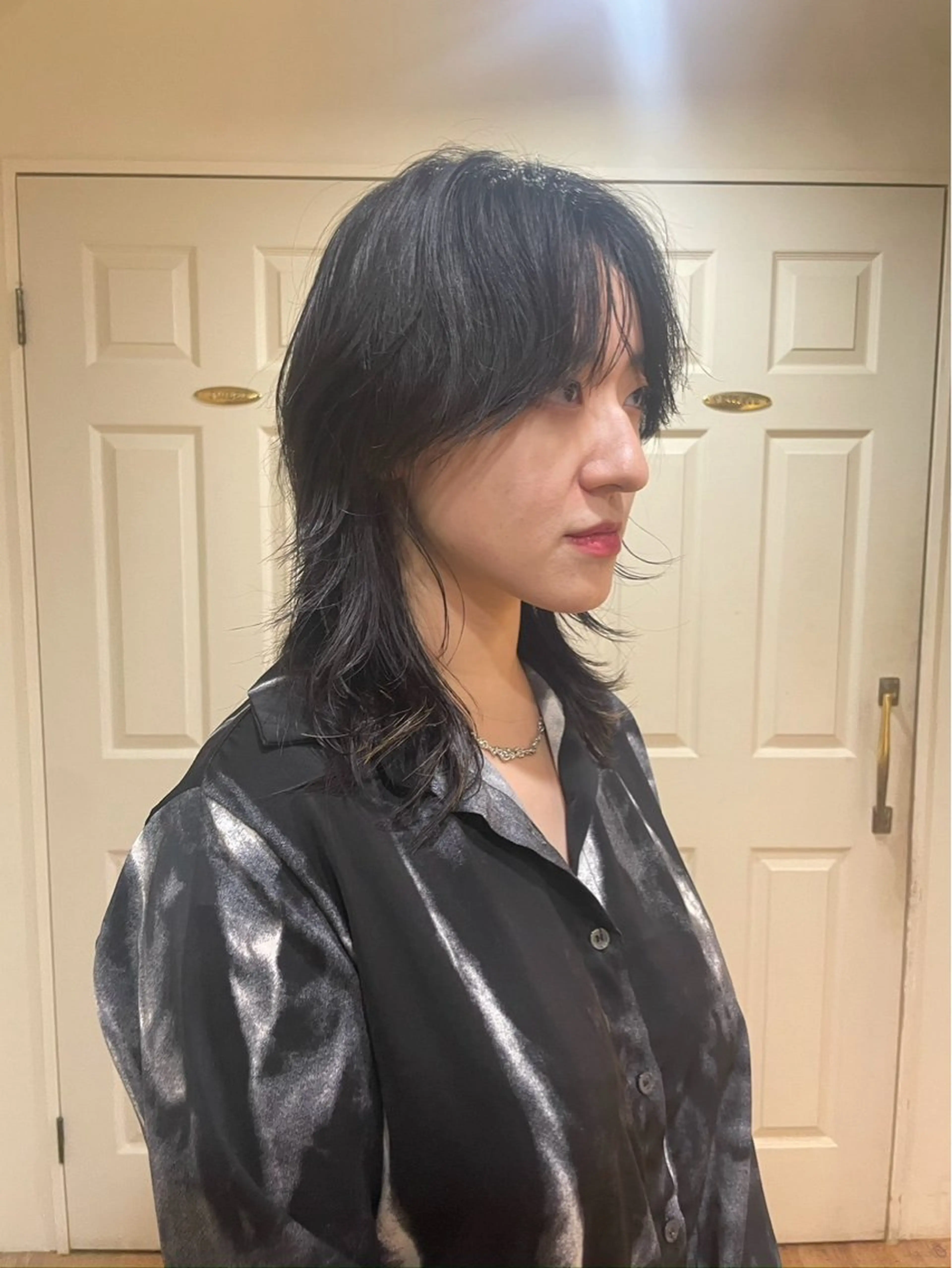 セミロング くびれヘア 韓国風ヘア レイヤーカット トリートメント ウルフカット 外山貴章/パーマ/ 新宿/新宿三丁目のヘアスタイル