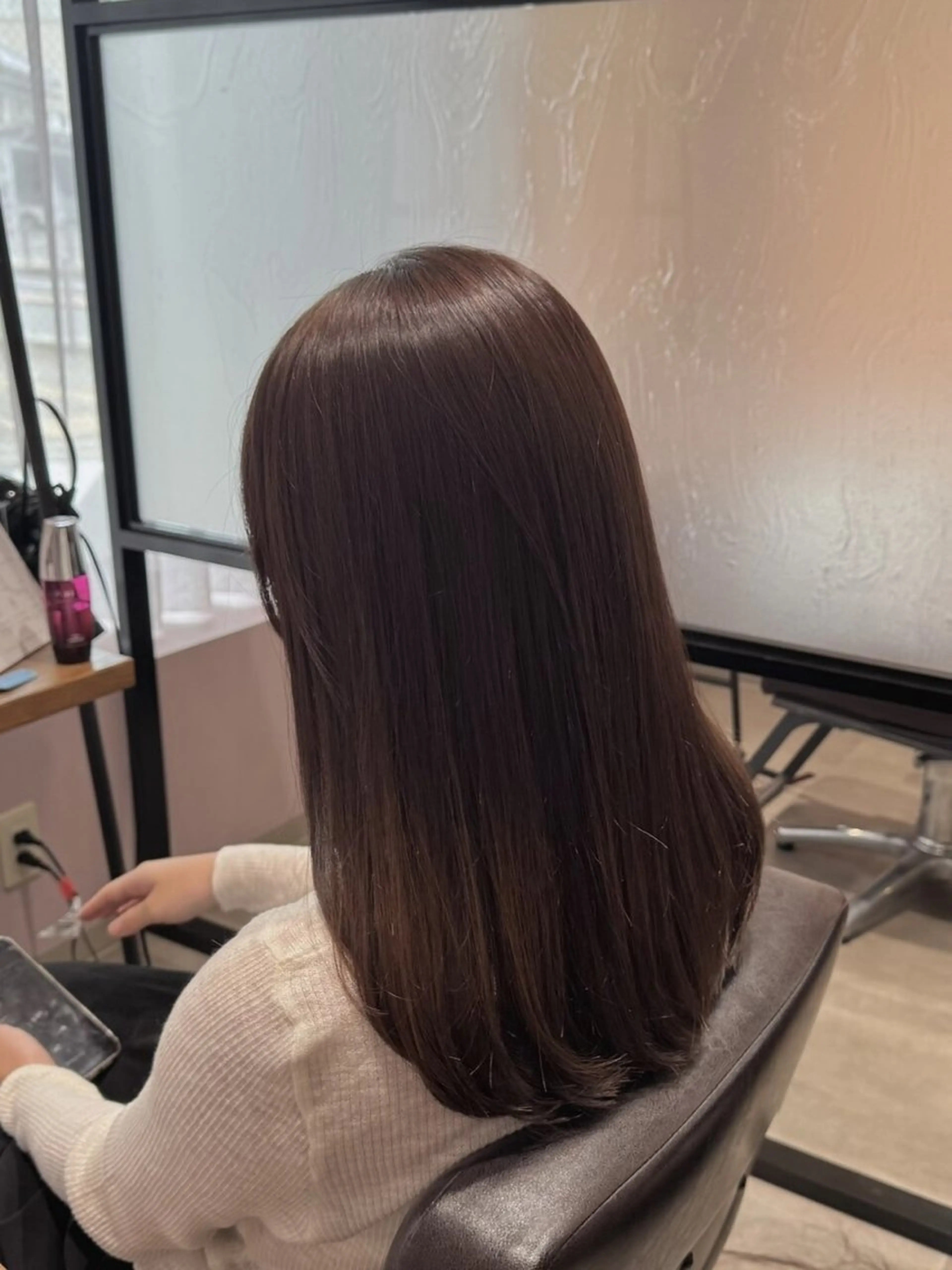 カラー 西原 愛紗のヘアスタイル