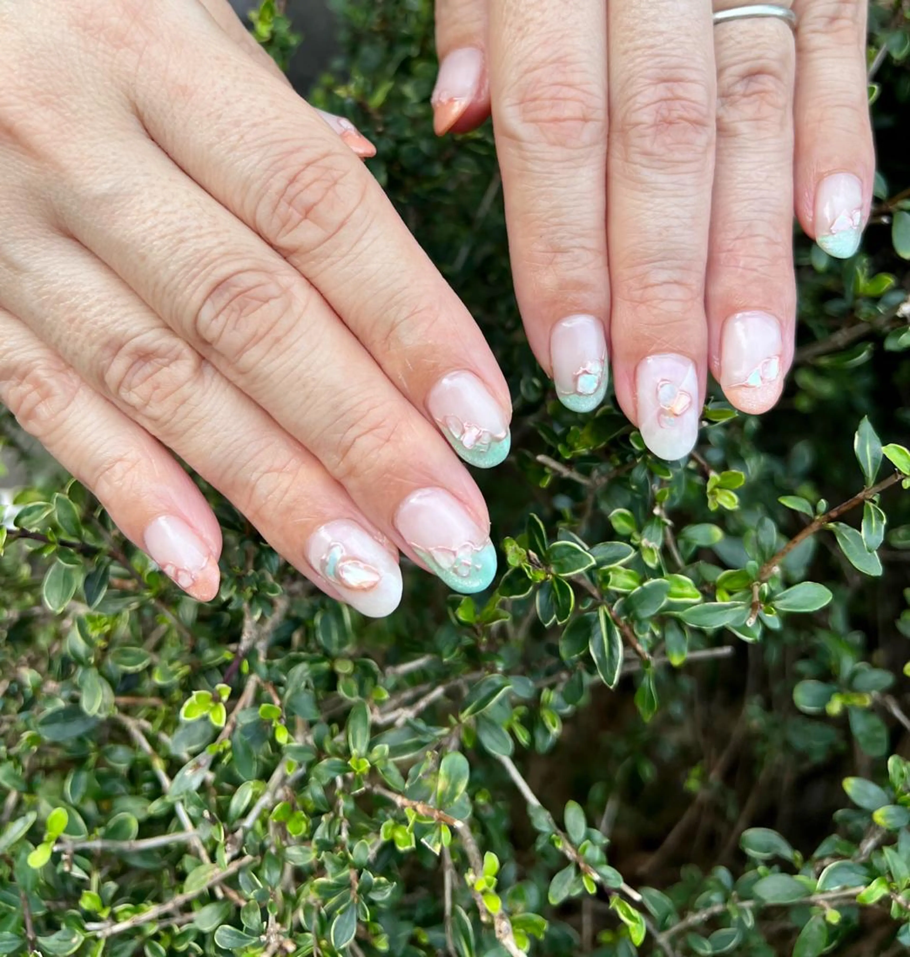 ネイル ハンドネイル & nudge nail所属・&nudgenail 本多のネイルデザイン