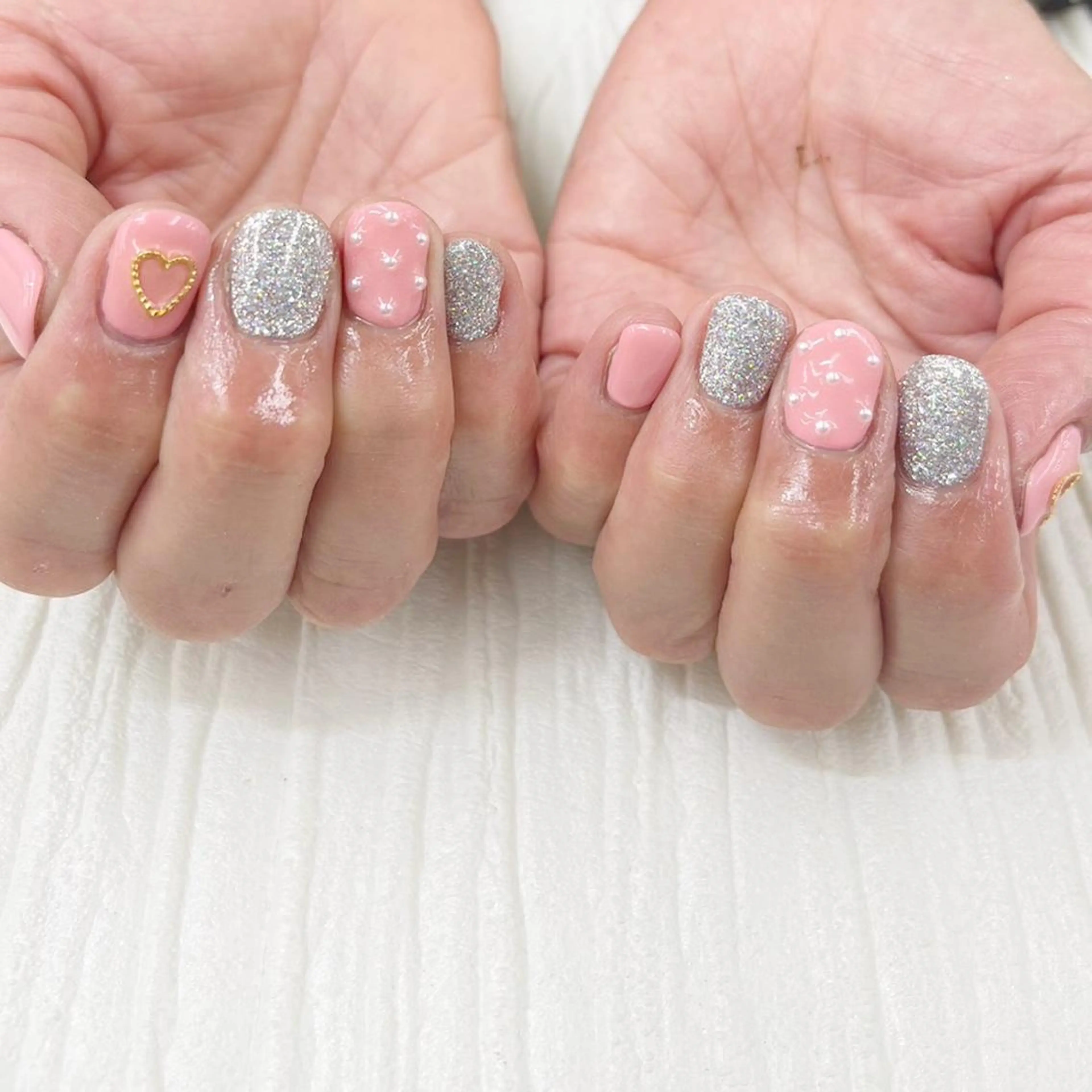 ネイル Nail salon Honey Beeのネイルデザイン