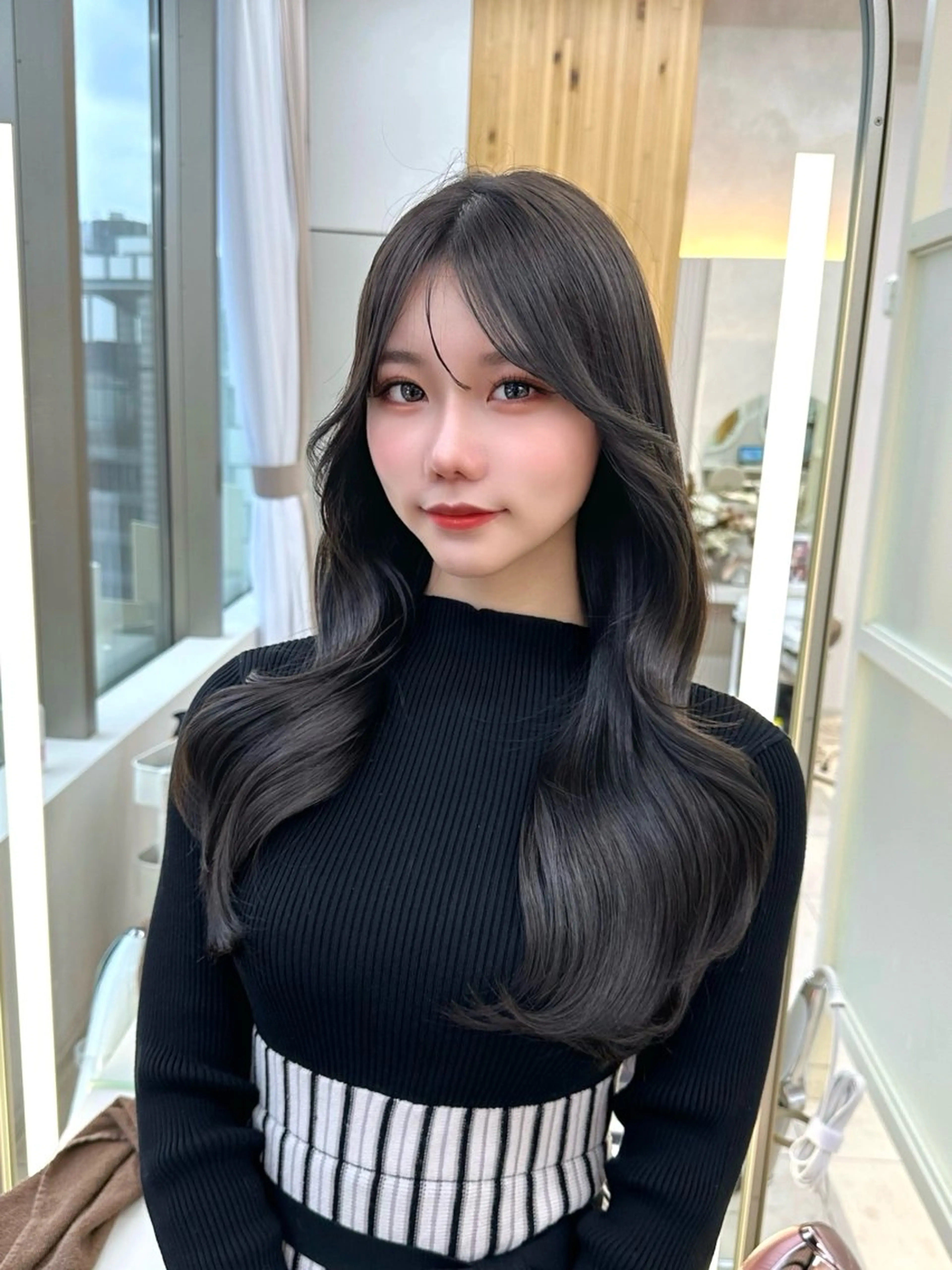 ミディアム カラー カット ヘアカラー トリートメント 🇰🇷韓国風くびれ ヘア🇰🇷中村優大のヘアスタイル