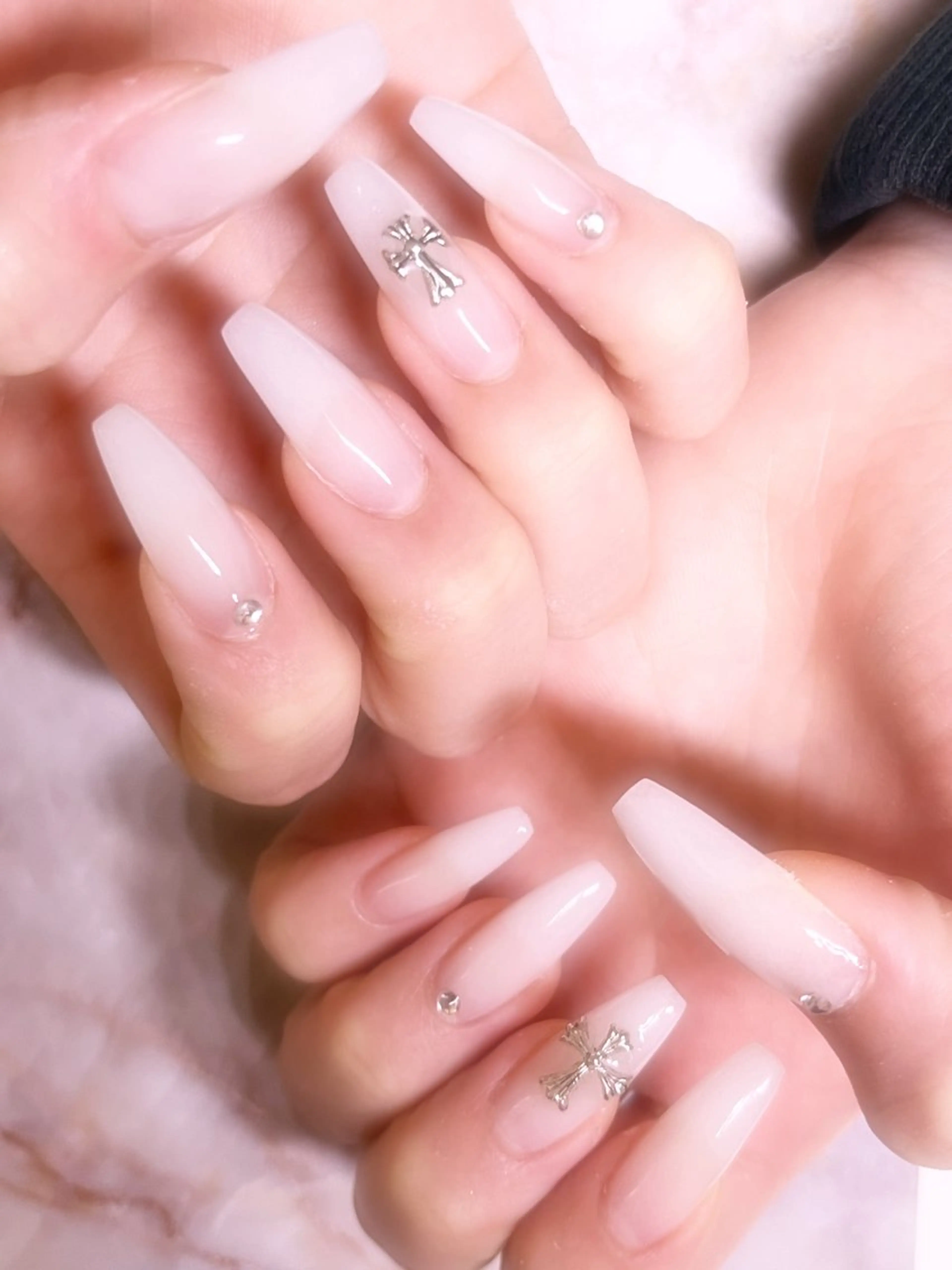 ネイル 長さ出し スカルプネイル plaisir所属・plaisir プレジールネイルのネイルデザイン