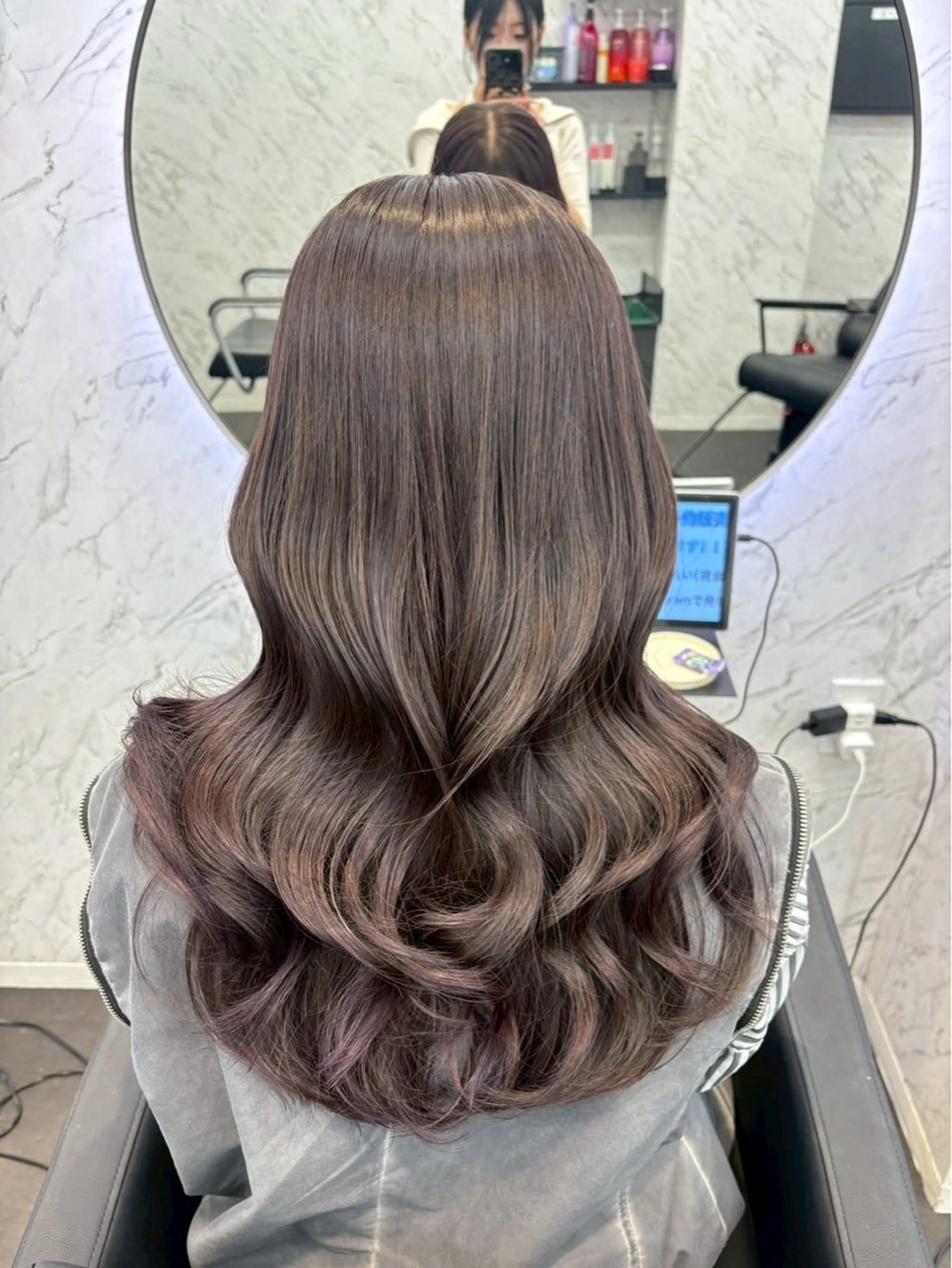 カラー ヘアカラー hair salon dot.mooda所属・레온⋆✦ Leon 透明感✨️Colorのヘアスタイル