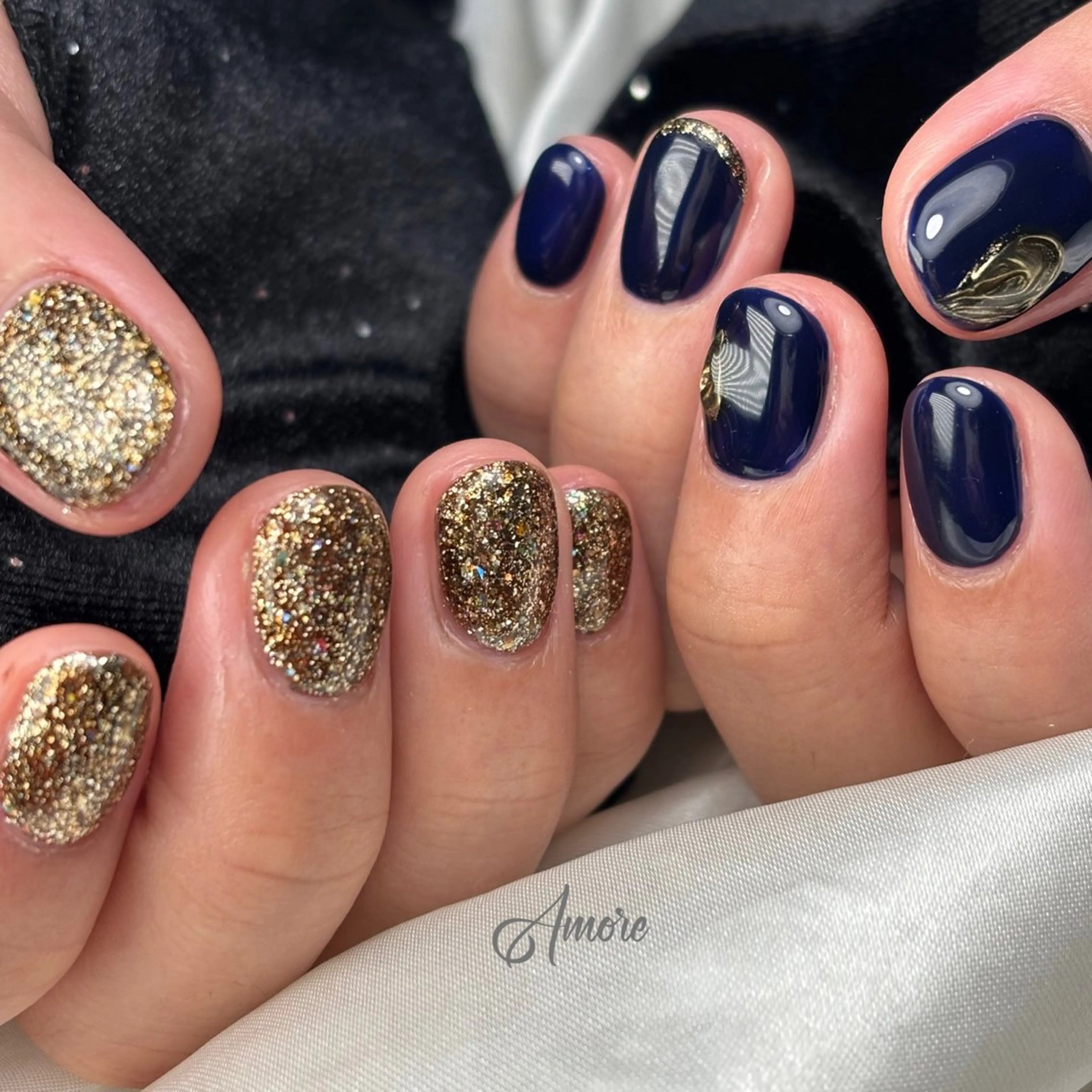 ネイル ジェルネイル キラキラネイル 韓国ネイル マグネットネイル パラジェル You kyehwaのネイルデザイン