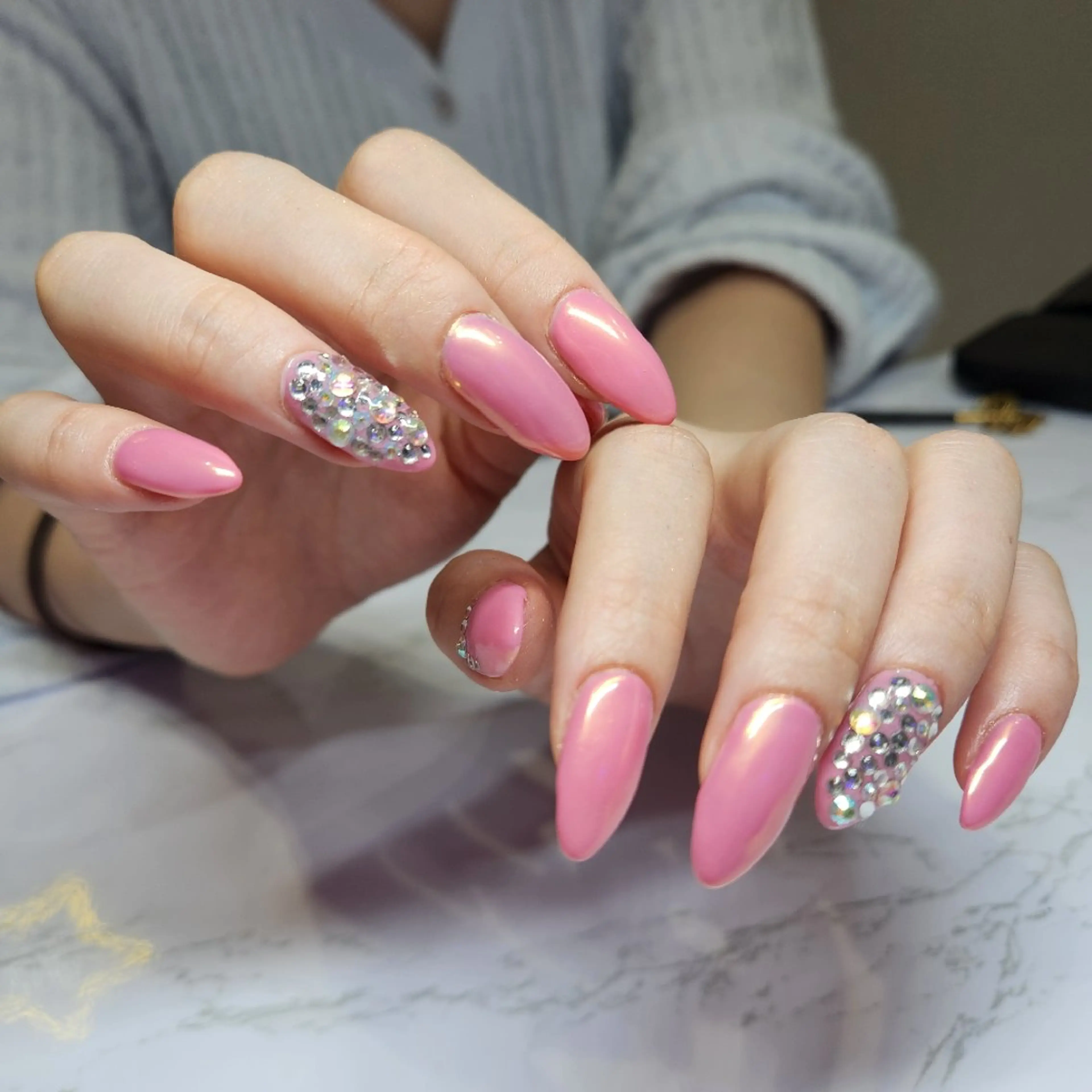 ネイル ハンドネイル nailsalon neonのネイルデザイン