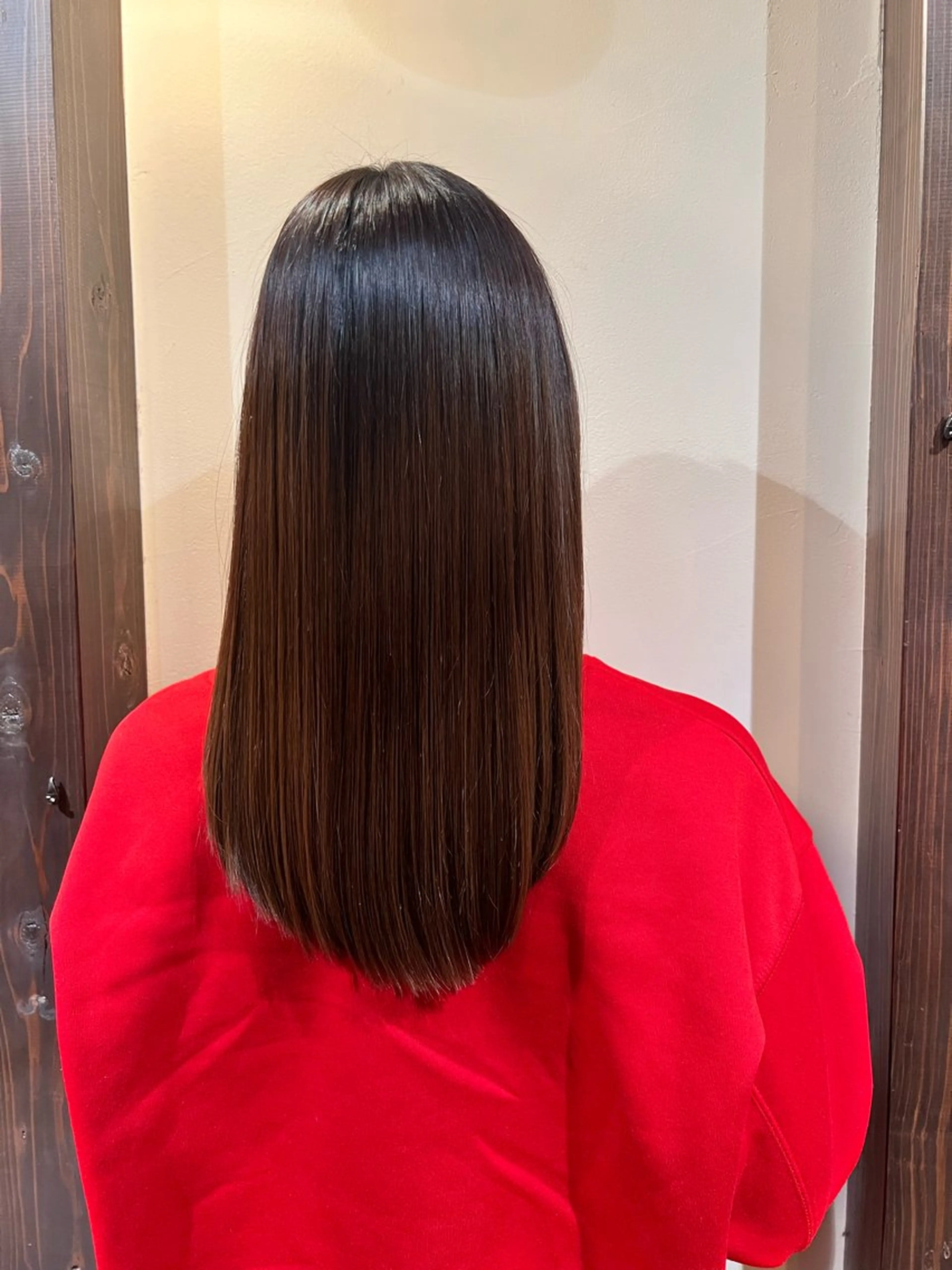 ロング 縮毛矯正 Luster Friends所属・まゆ | 艶カラー | ストレートのヘアスタイル