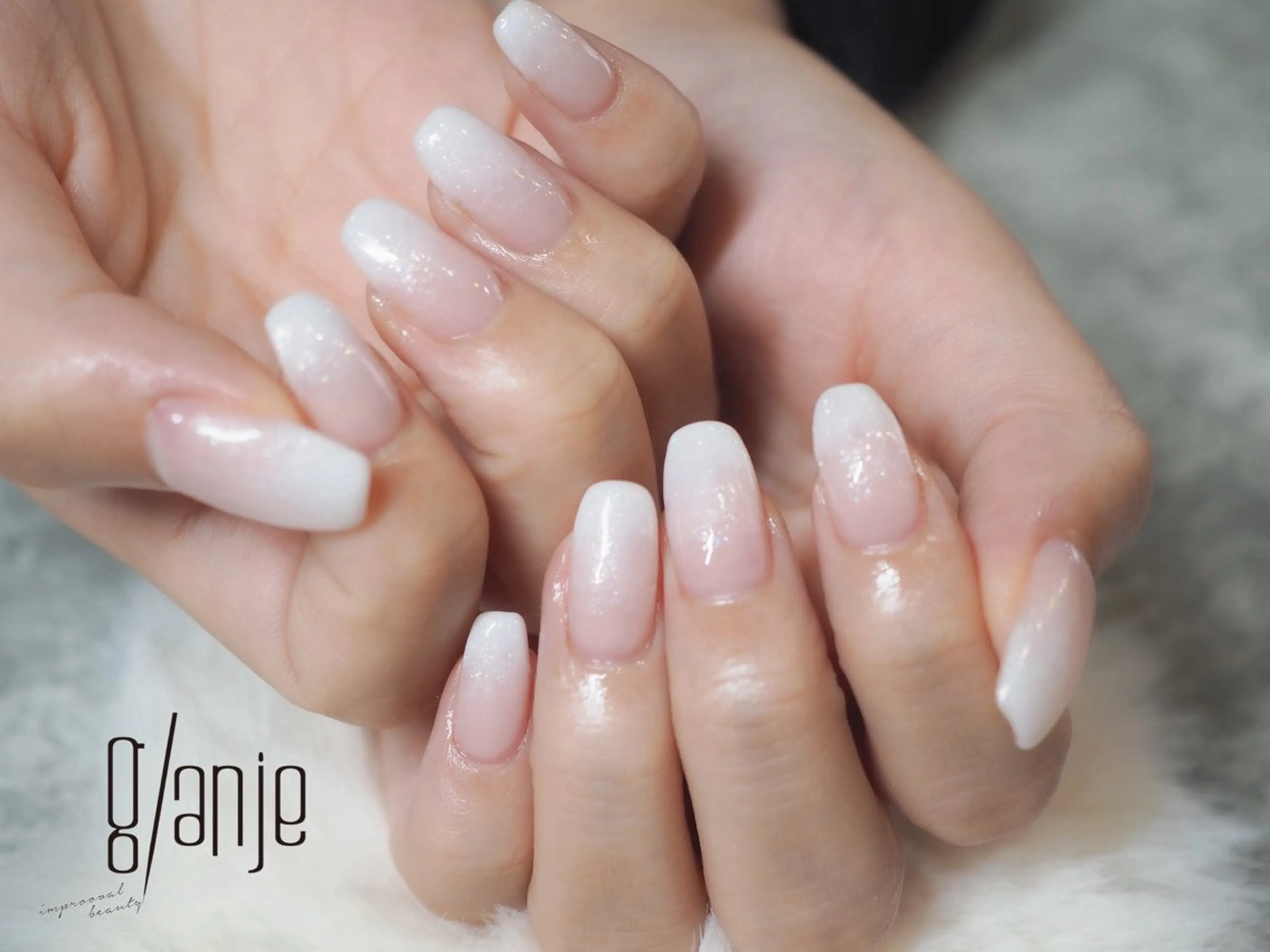 ネイル glaNje shioriのネイルデザイン