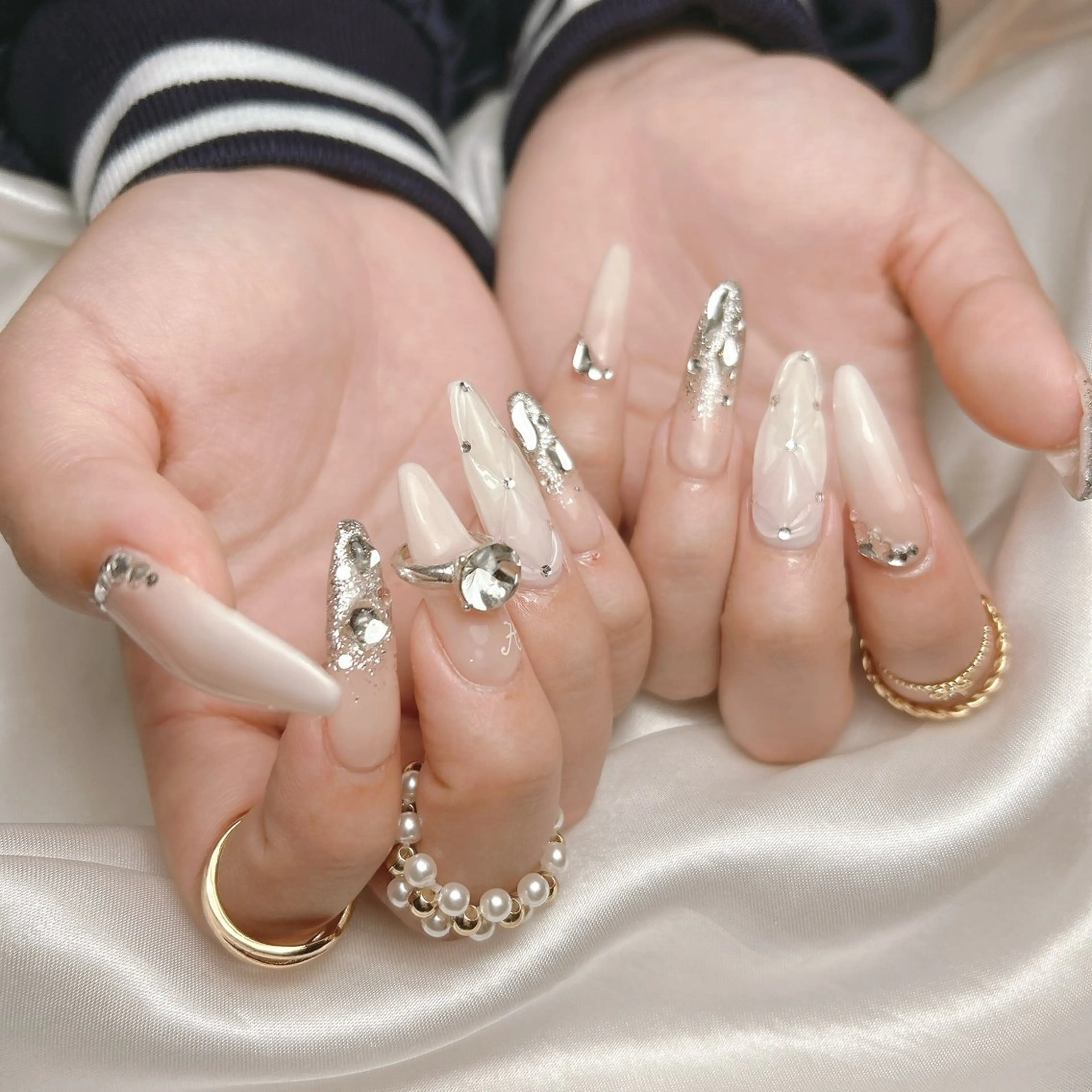 ネイル ハンドネイル junna のぞいてねのネイルデザイン