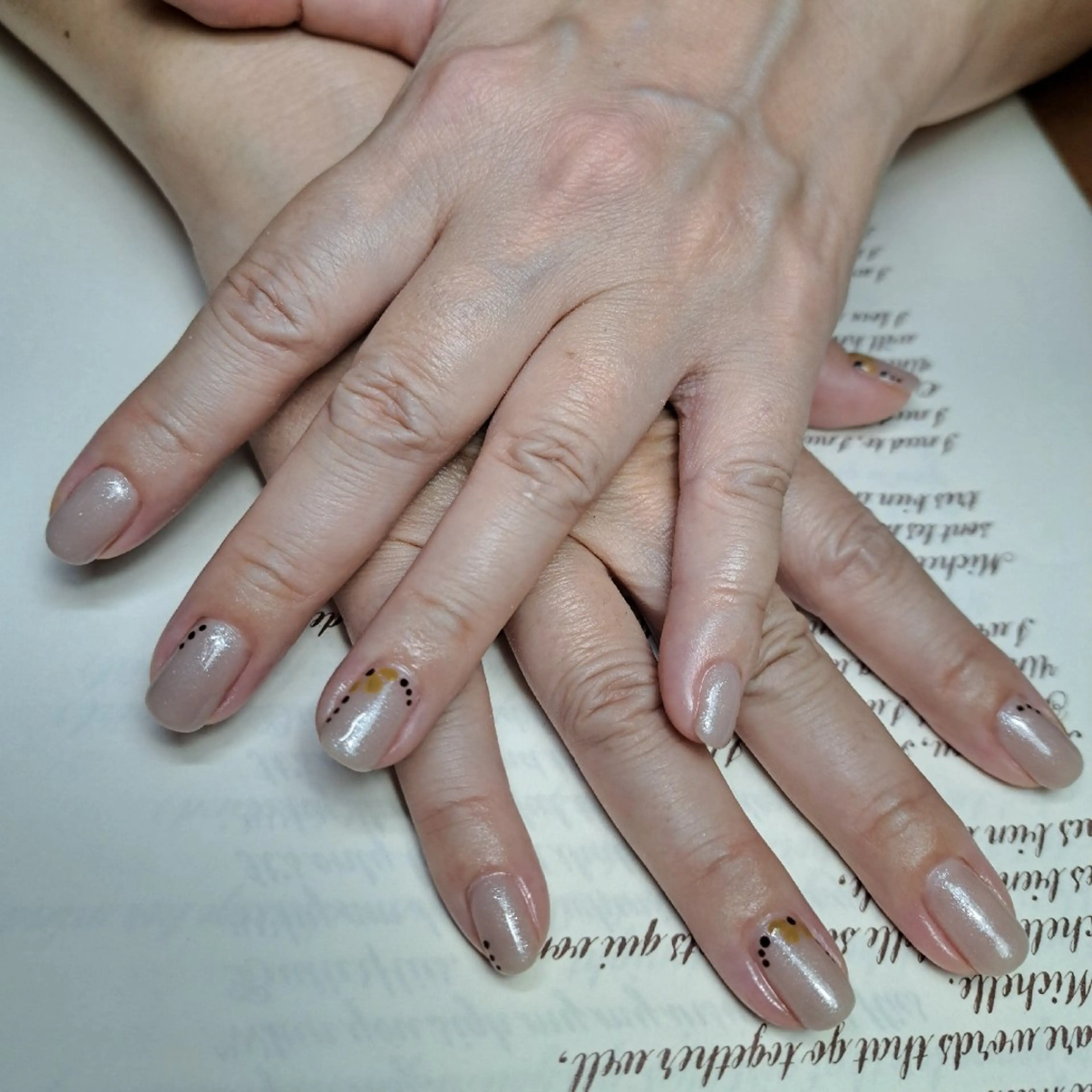 ネイル オフィスネイル ハンドネイル HAYASHI  Nのネイルデザイン