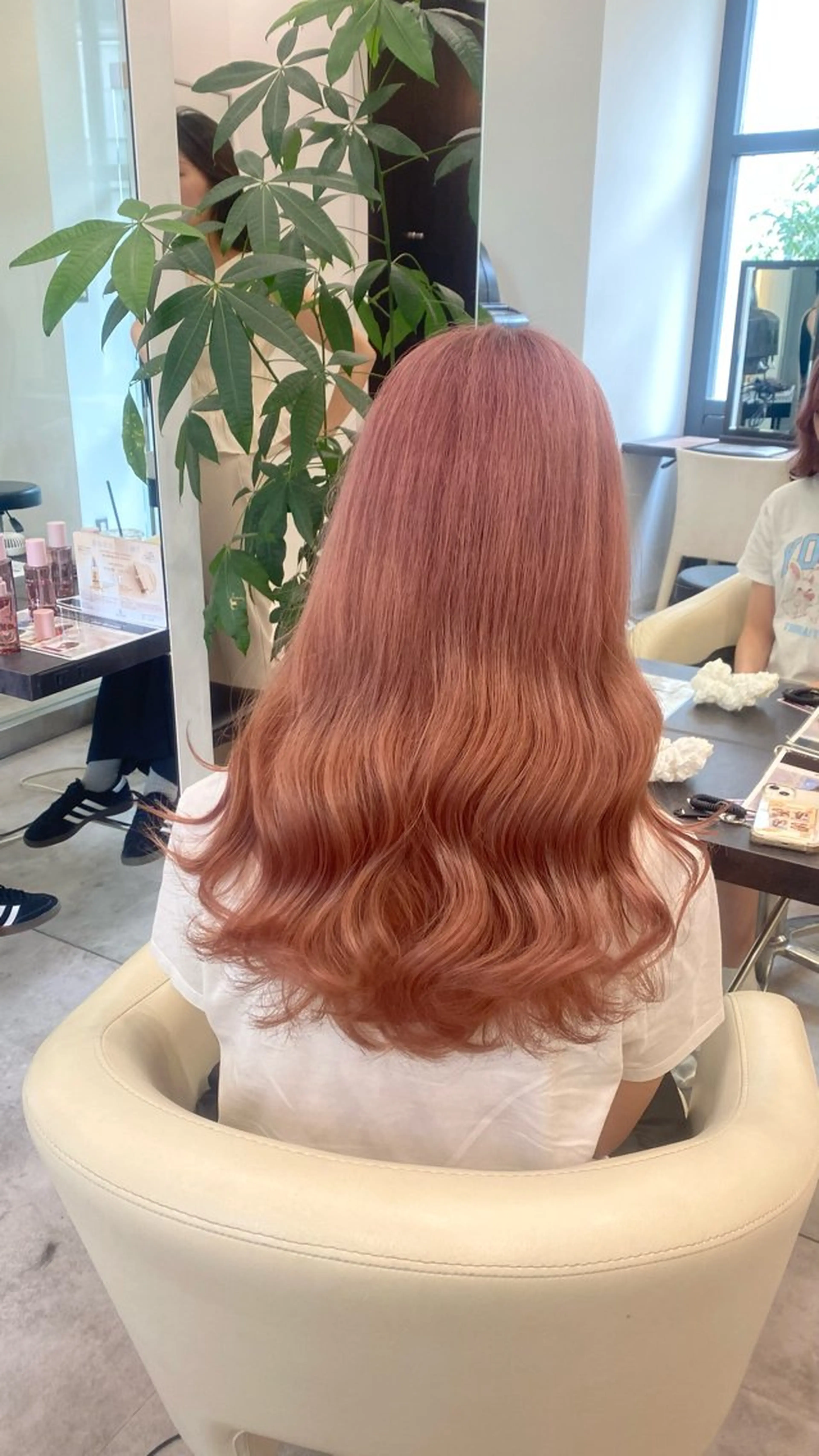 ロング カラー ヘアカラー トリートメント ハイトーン/髪質改善 /韓国SUZUKAのヘアスタイル