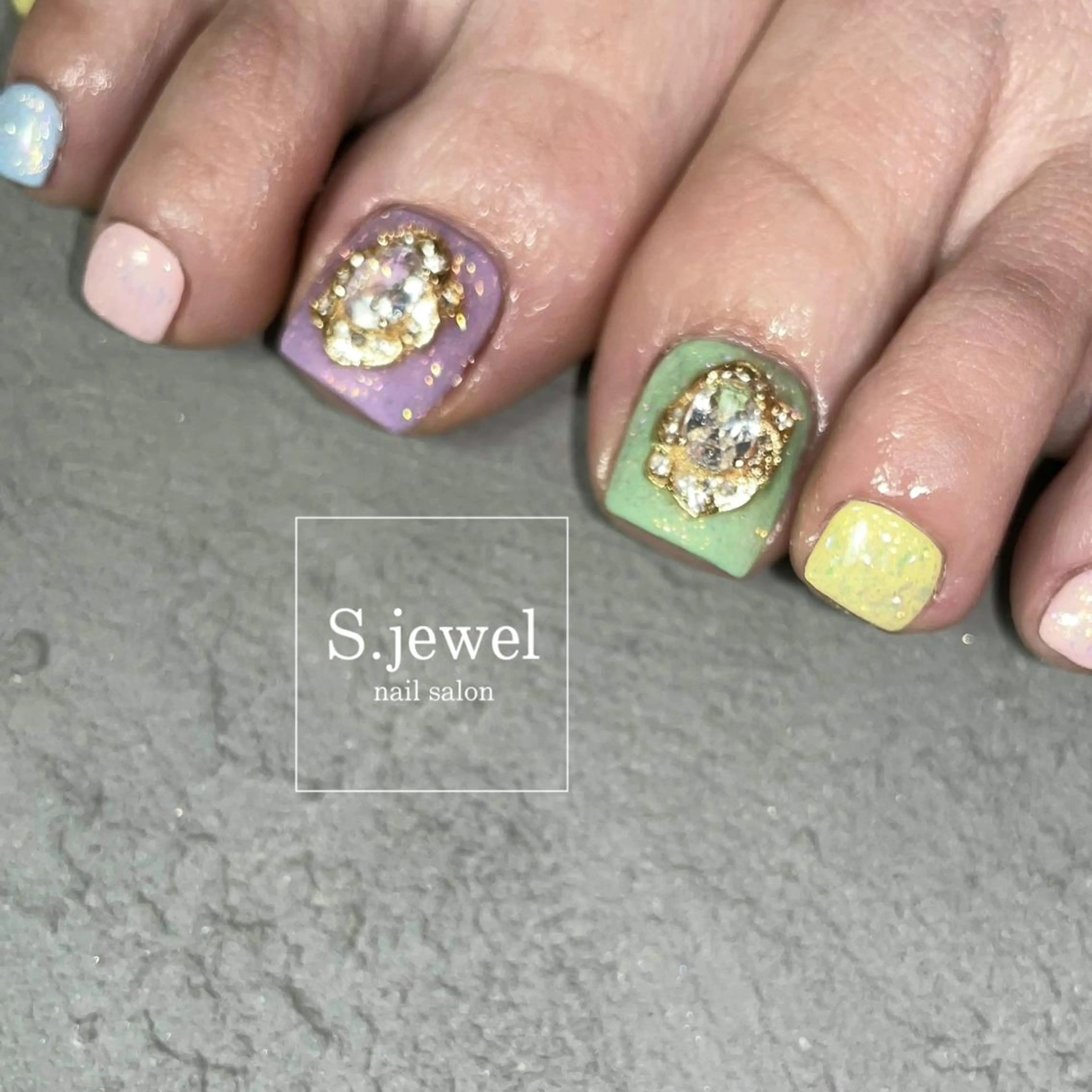 ネイル S♡JEWEL所属・S. JEWELのネイルデザイン