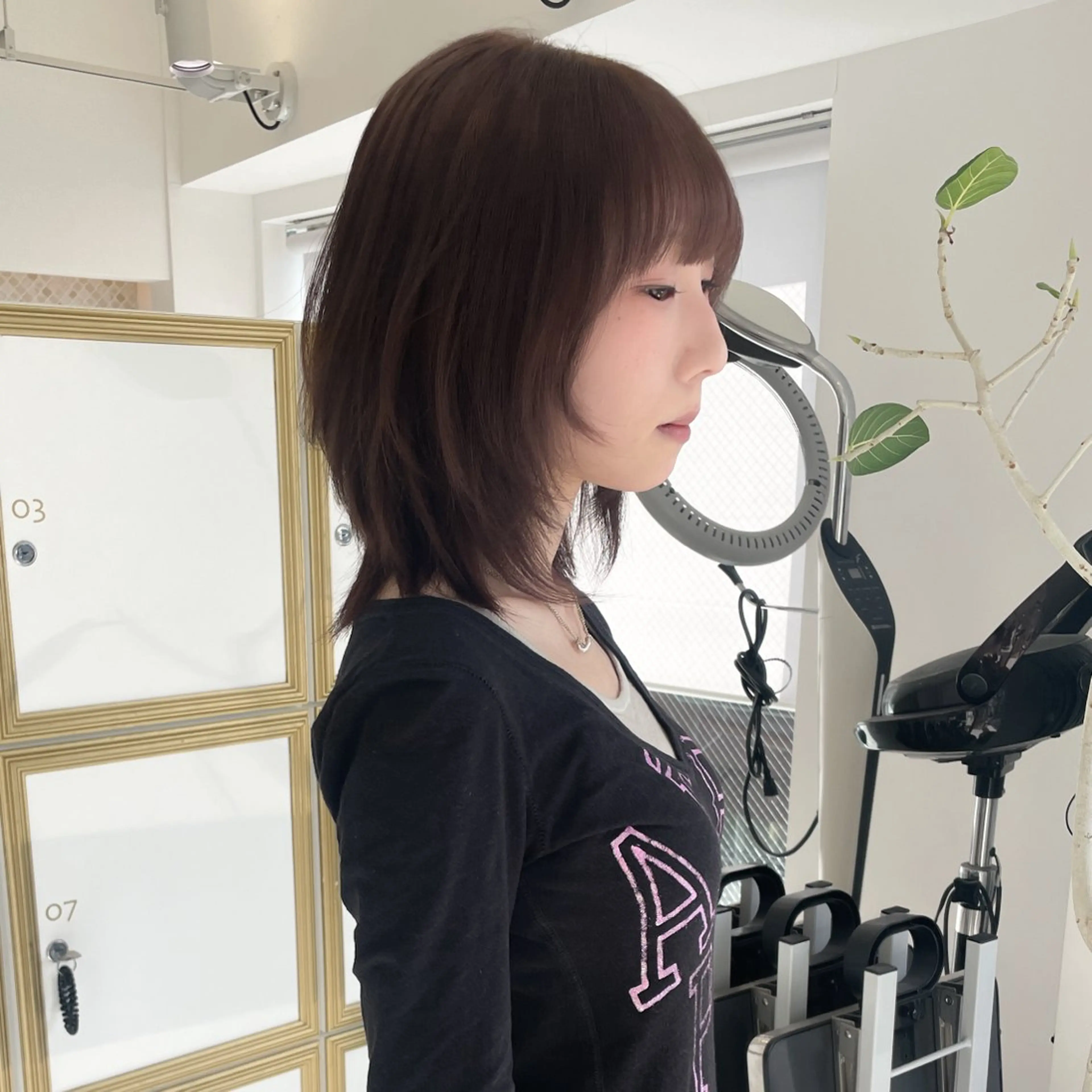 セミロング レイヤーカット カット ヘアカラー 似合わせヘア🤍 面田法子のヘアスタイル