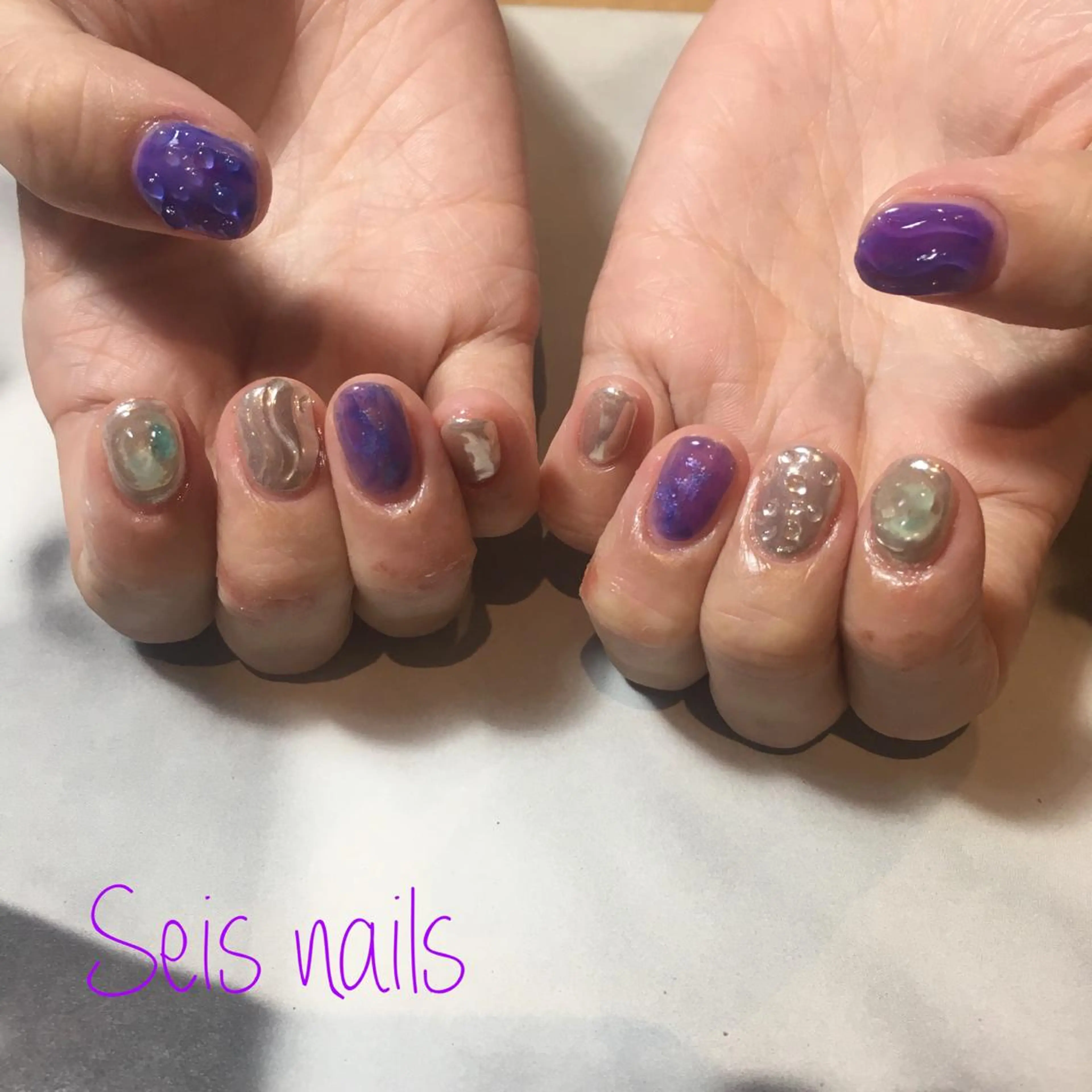 ネイル ハンドネイル Seis Shihoのネイルデザイン