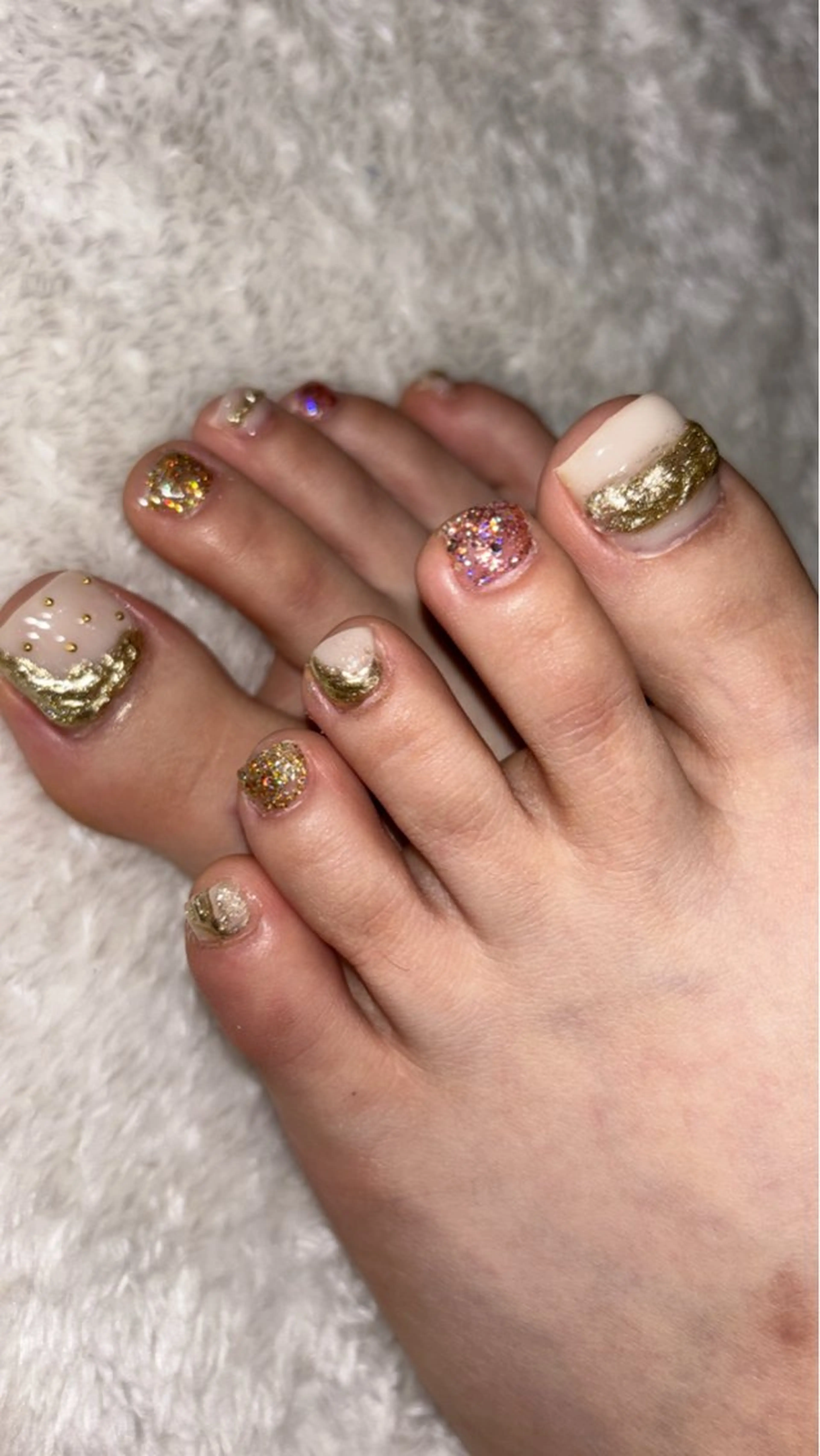 ネイル フットネイル ニュアンスネイル NailSalona.k.a所属・k CHIORIのネイルデザイン