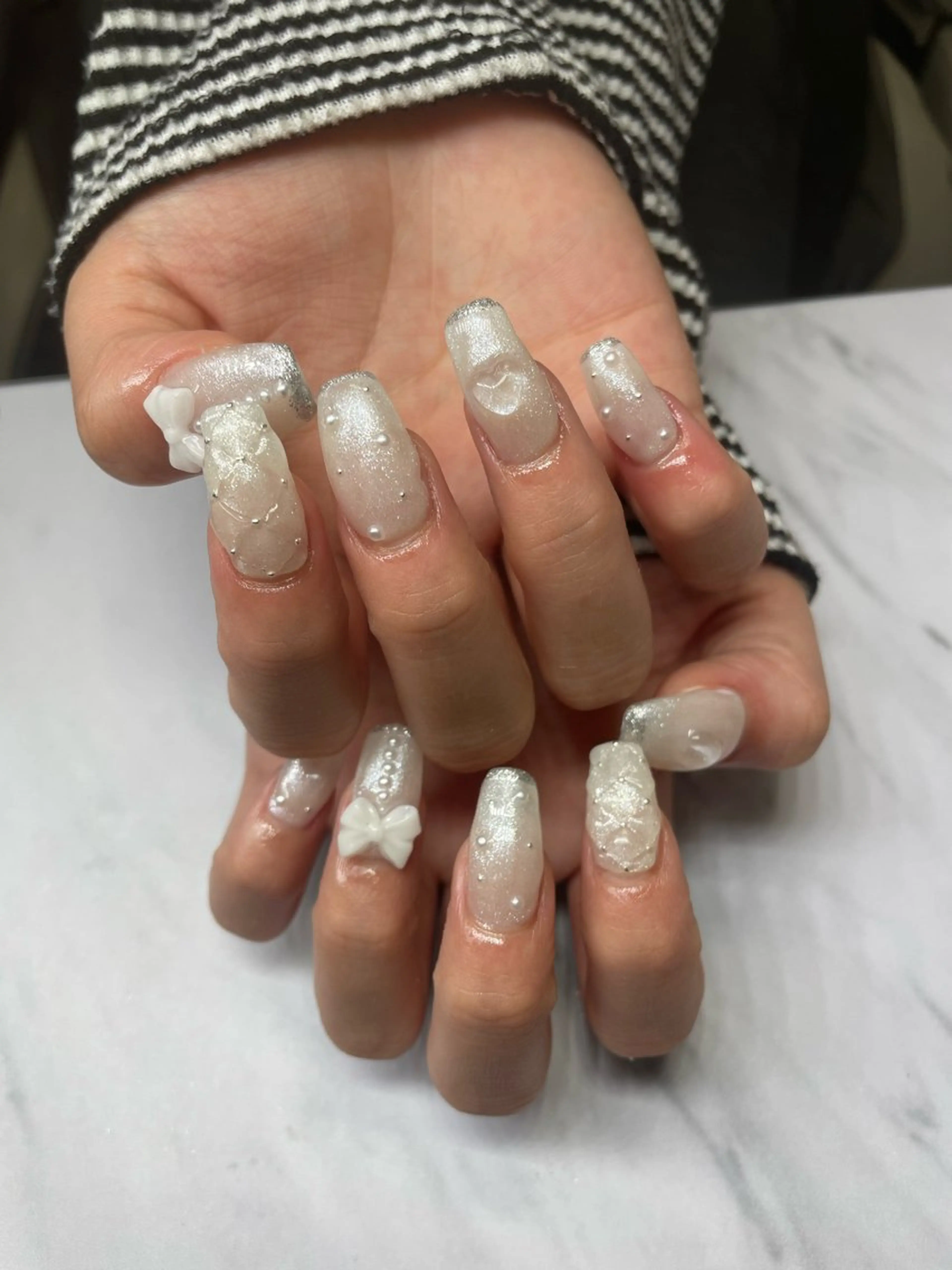 ネイル ハンドネイル Ada立川店🫧宮田 美桜のネイルデザイン