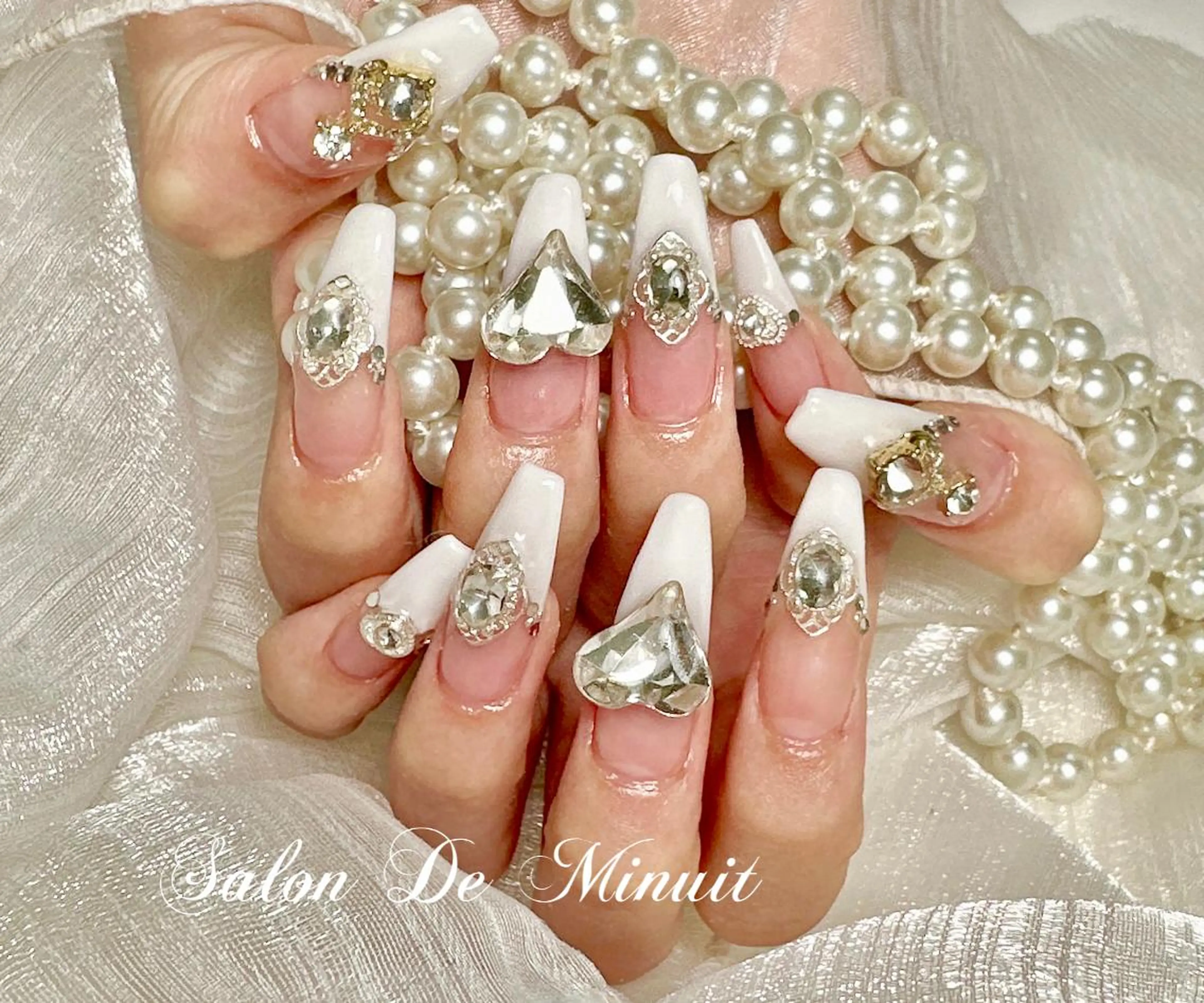 ネイル ハンドネイル ハンドケア Momo 🤍のネイルデザイン