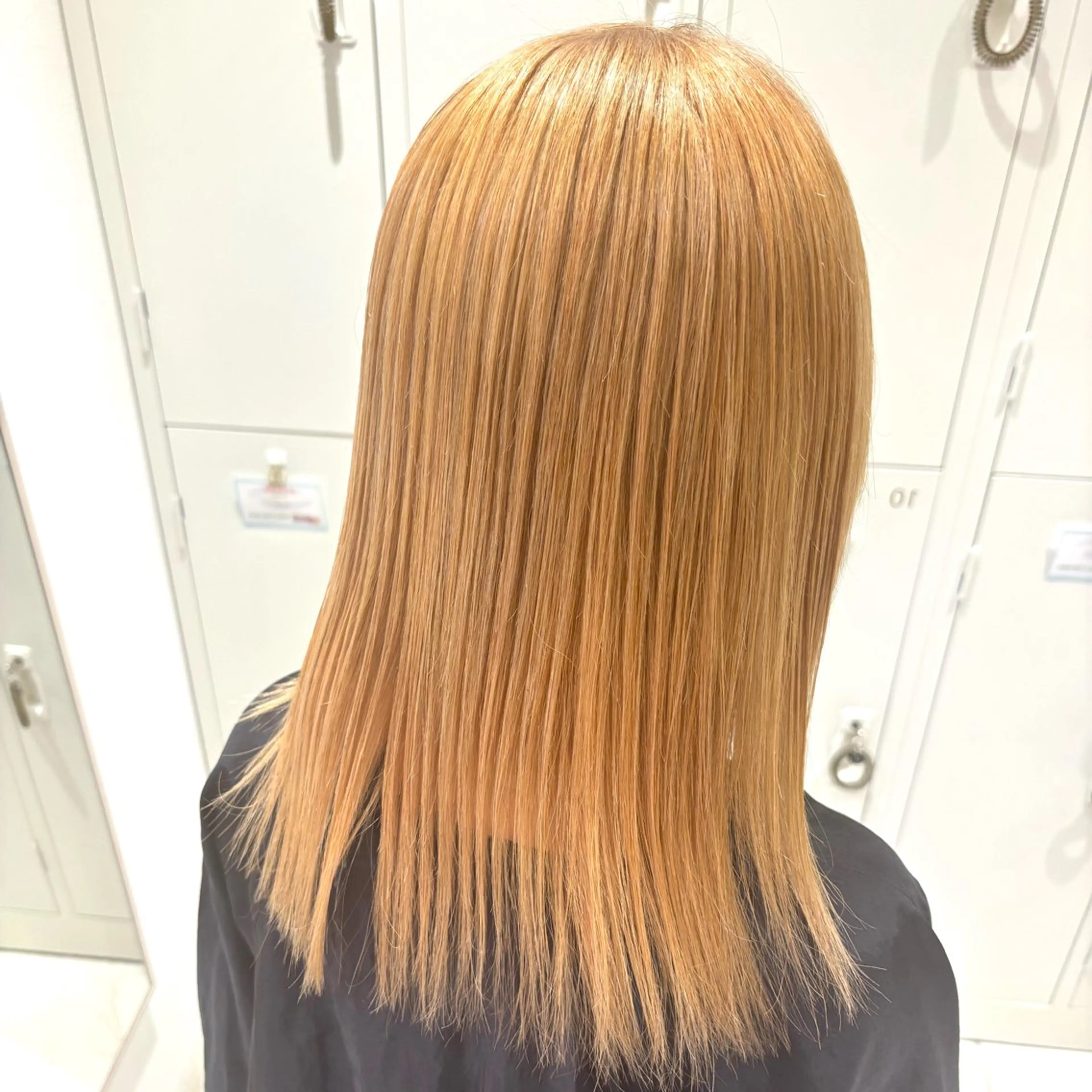 セミロング カラー ヘアカラー 渡邊楓果／髪質改善 ／カラーのヘアスタイル