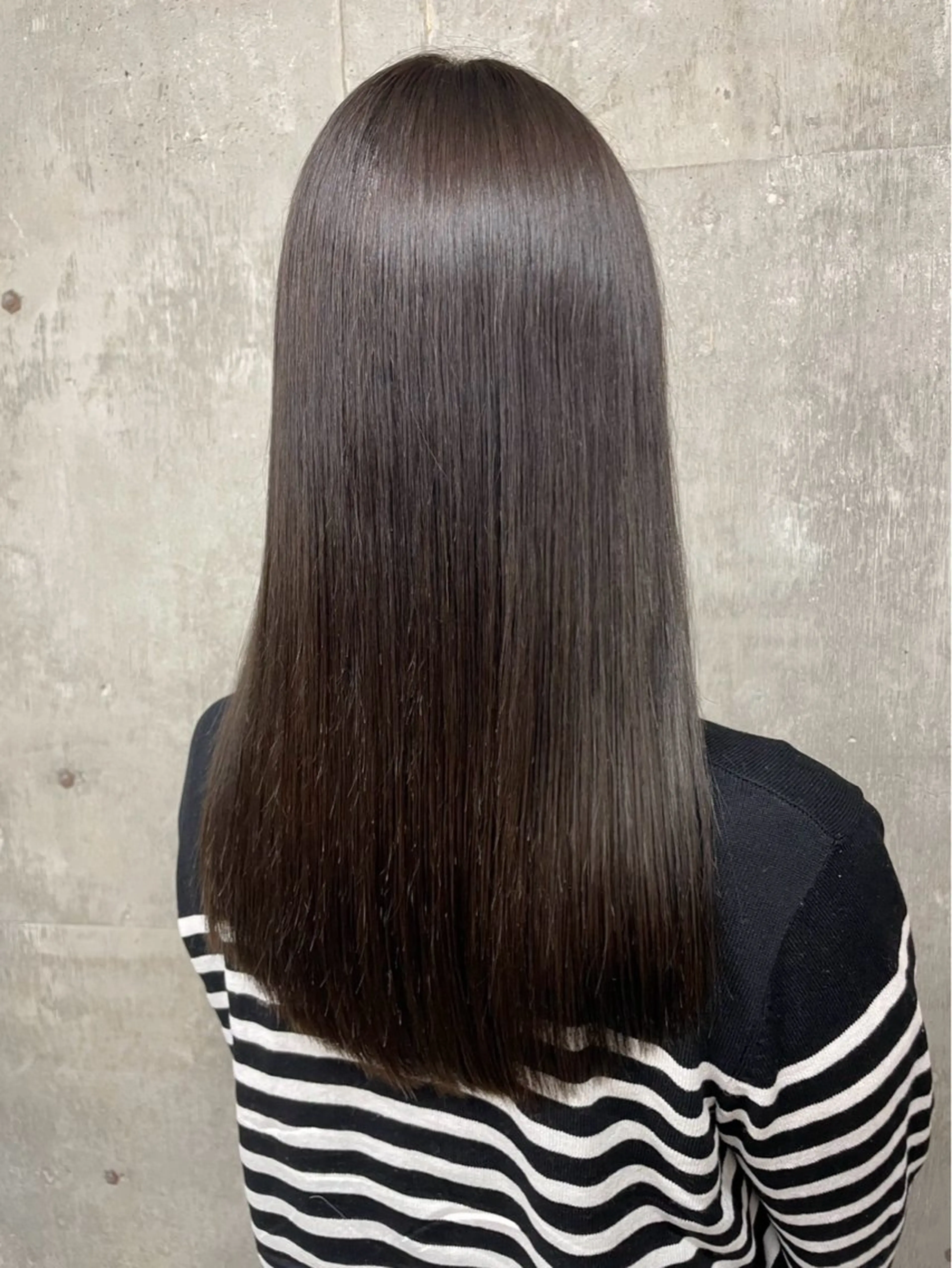 ロング くせ毛 伸ばしかけ 縮毛矯正 酸性ストレート ヘアカラー 縮毛矯正 トリートメント 松井ゆら/ 酸性ストレート/暖色のヘアスタイル