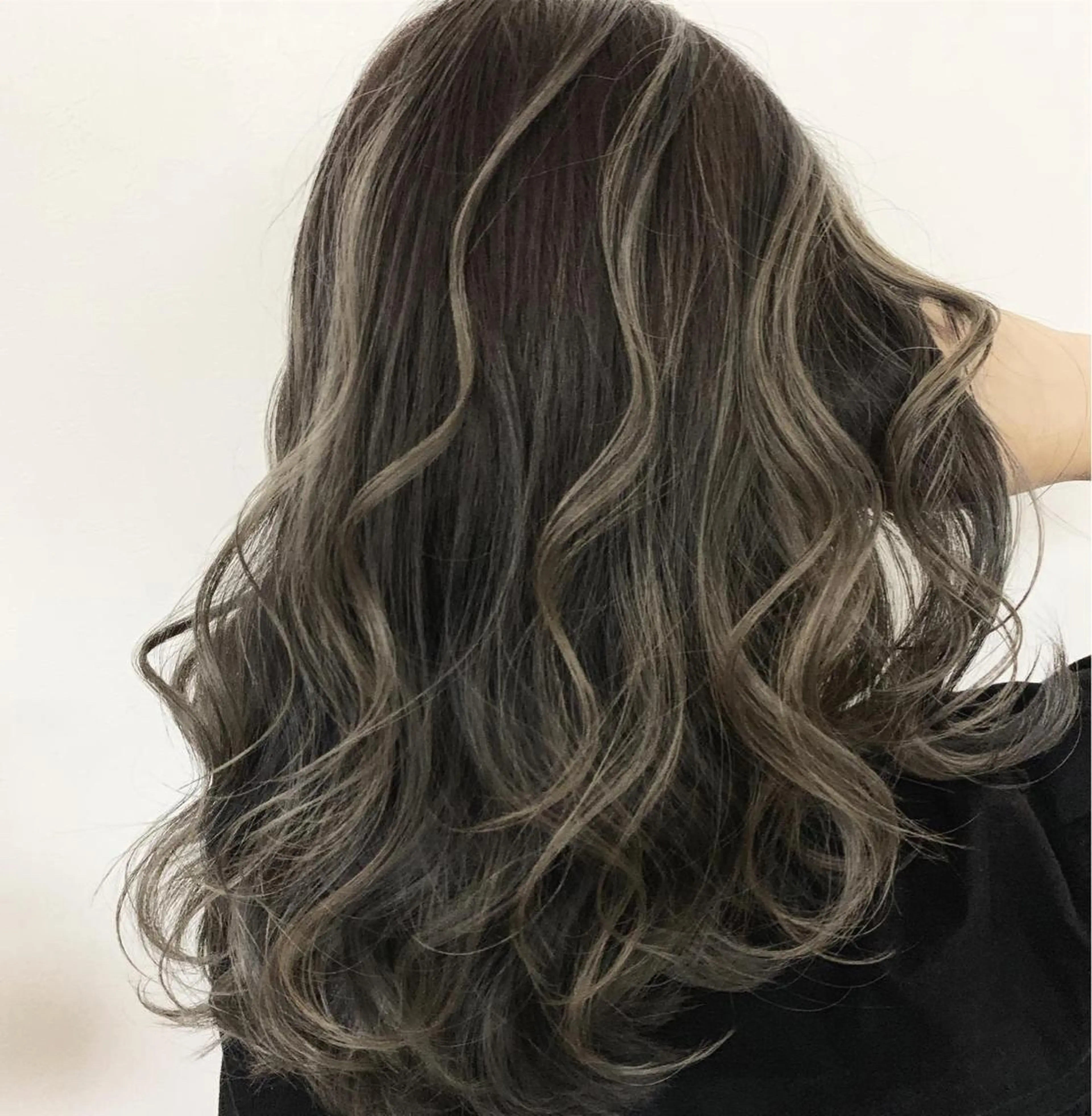 ロング カラー ヘアアレンジ 指名支持率NO.1 スタイリストのヘアスタイル