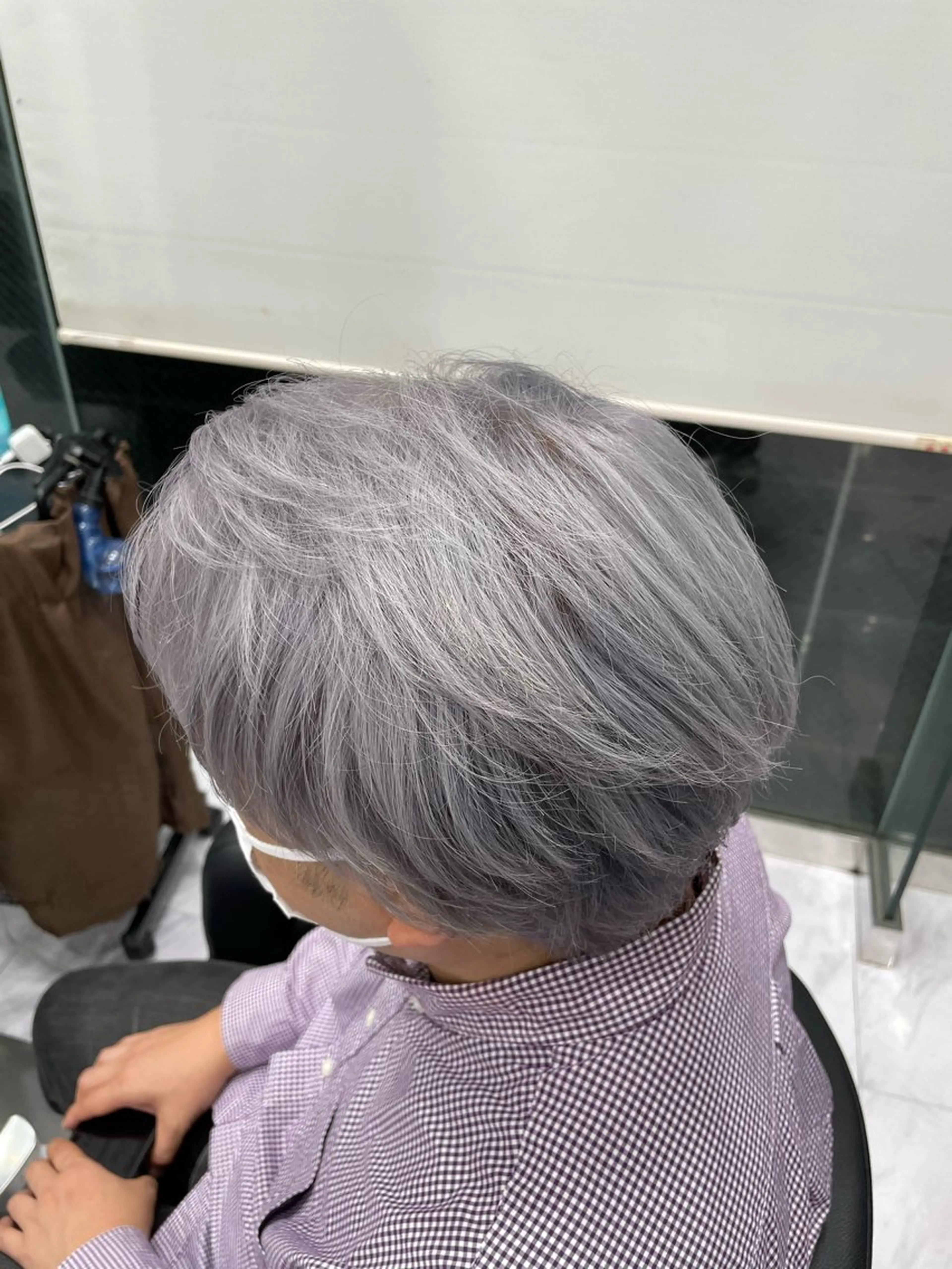 カラー メンズ シルバー ホワイトシルバー カット ヘアカラー 🍒KUMAGAI 🍒のヘアスタイル