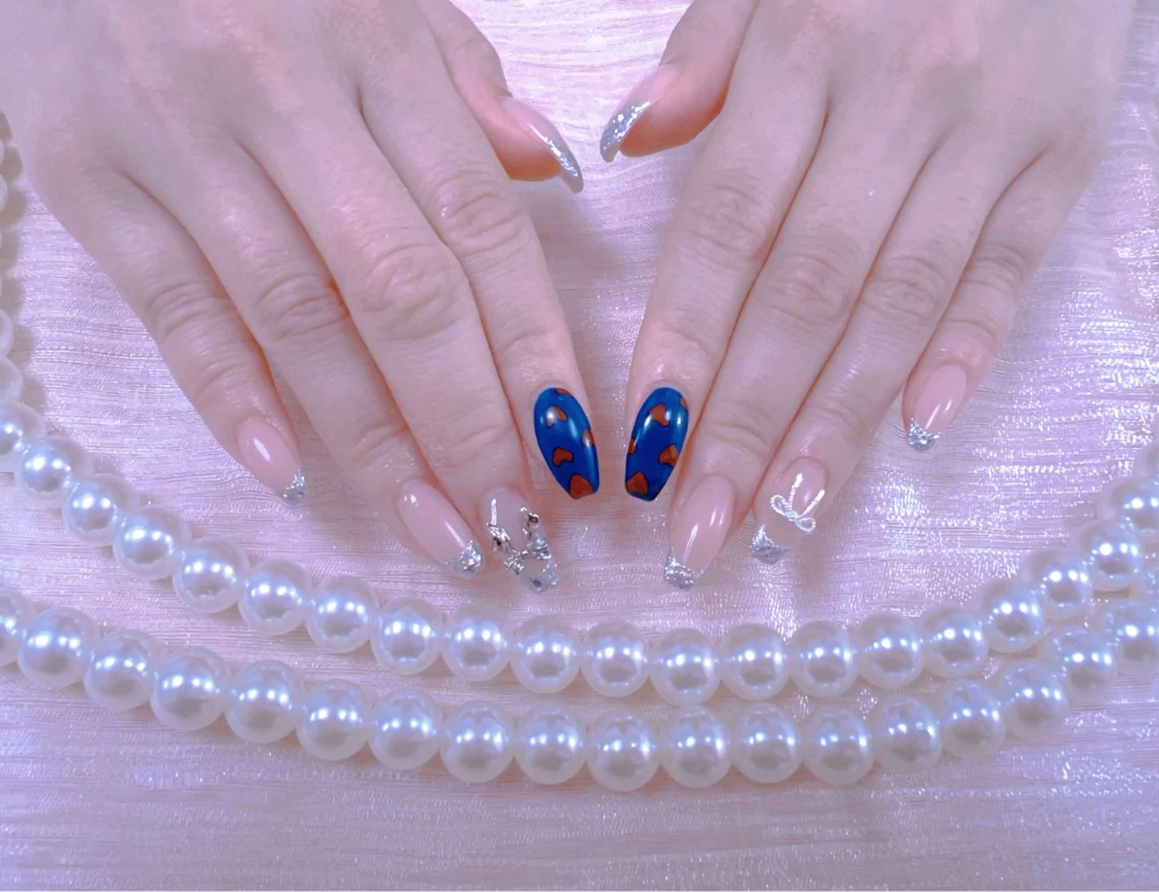 ネイル ハンドネイル はぴねす所属・横浜 美夢のネイルデザイン