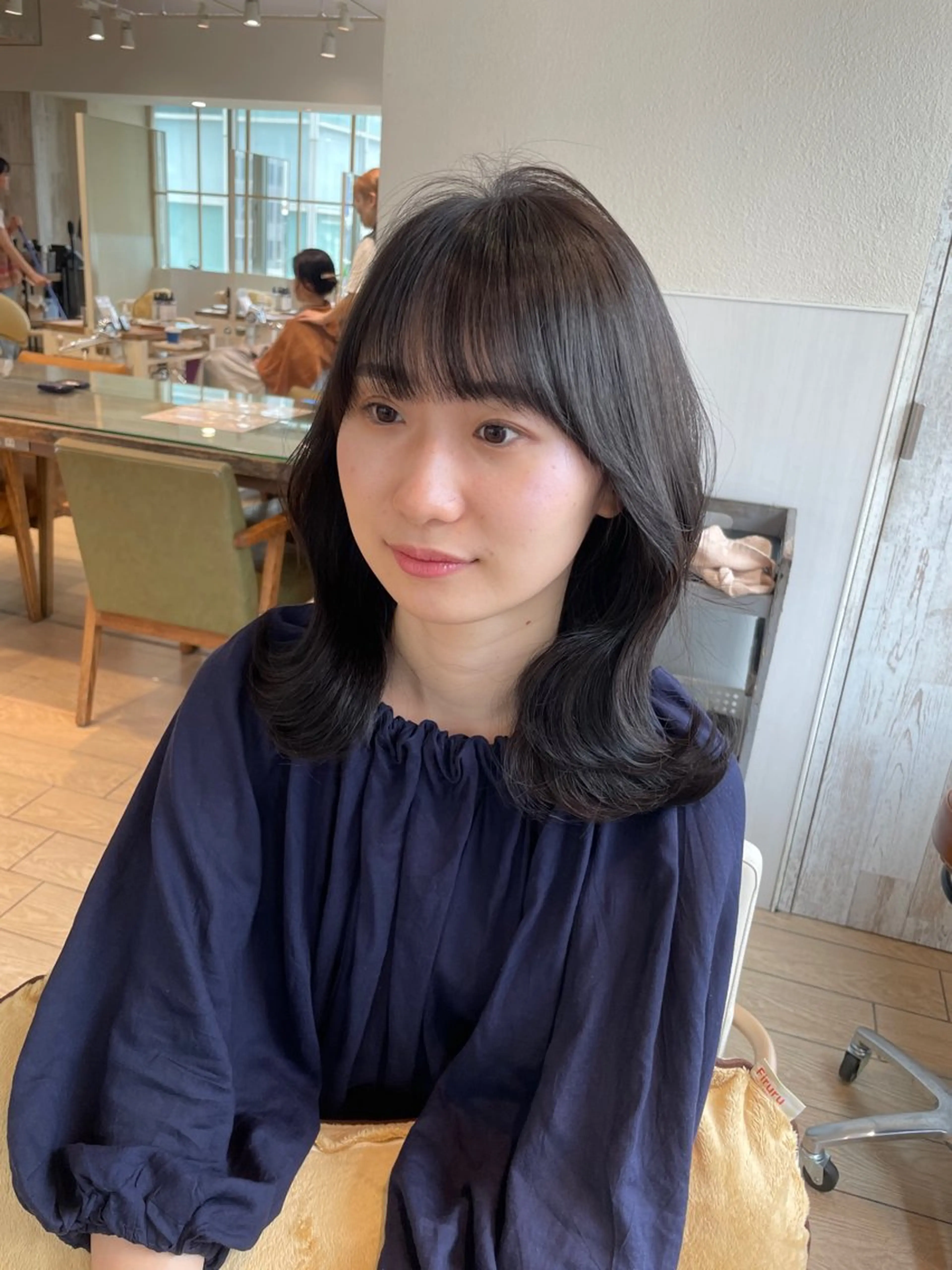 ミディアム カット ヘアカラー トリートメント アフロートディル表参道店所属・艶髪カラー/レイヤー カット/表参道　寺崎のヘアスタイル