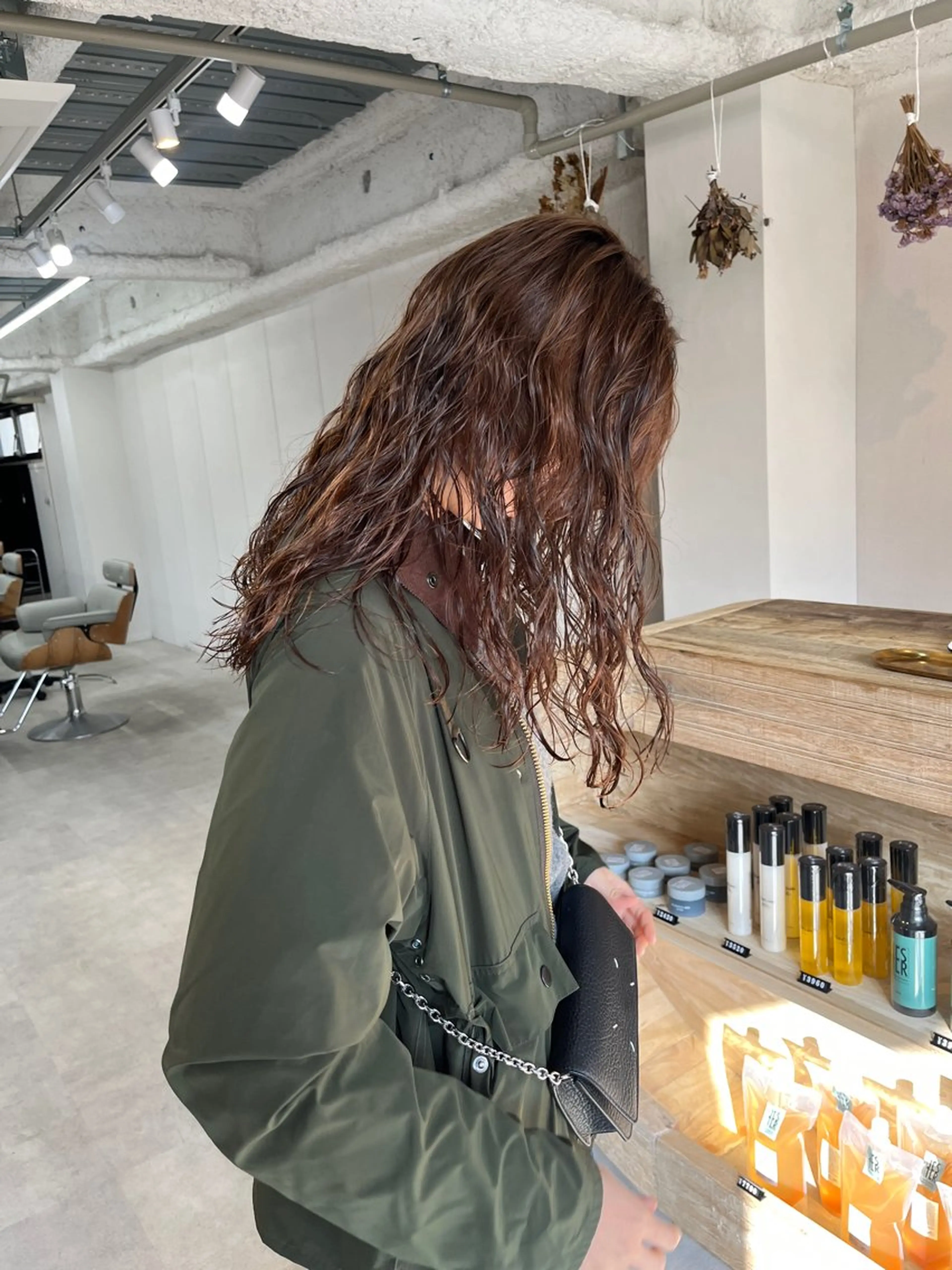 【自然に垢抜け☆ご新規様限定】カット+パーマ+髪質改善４stepトリートメント　￥9980の写真