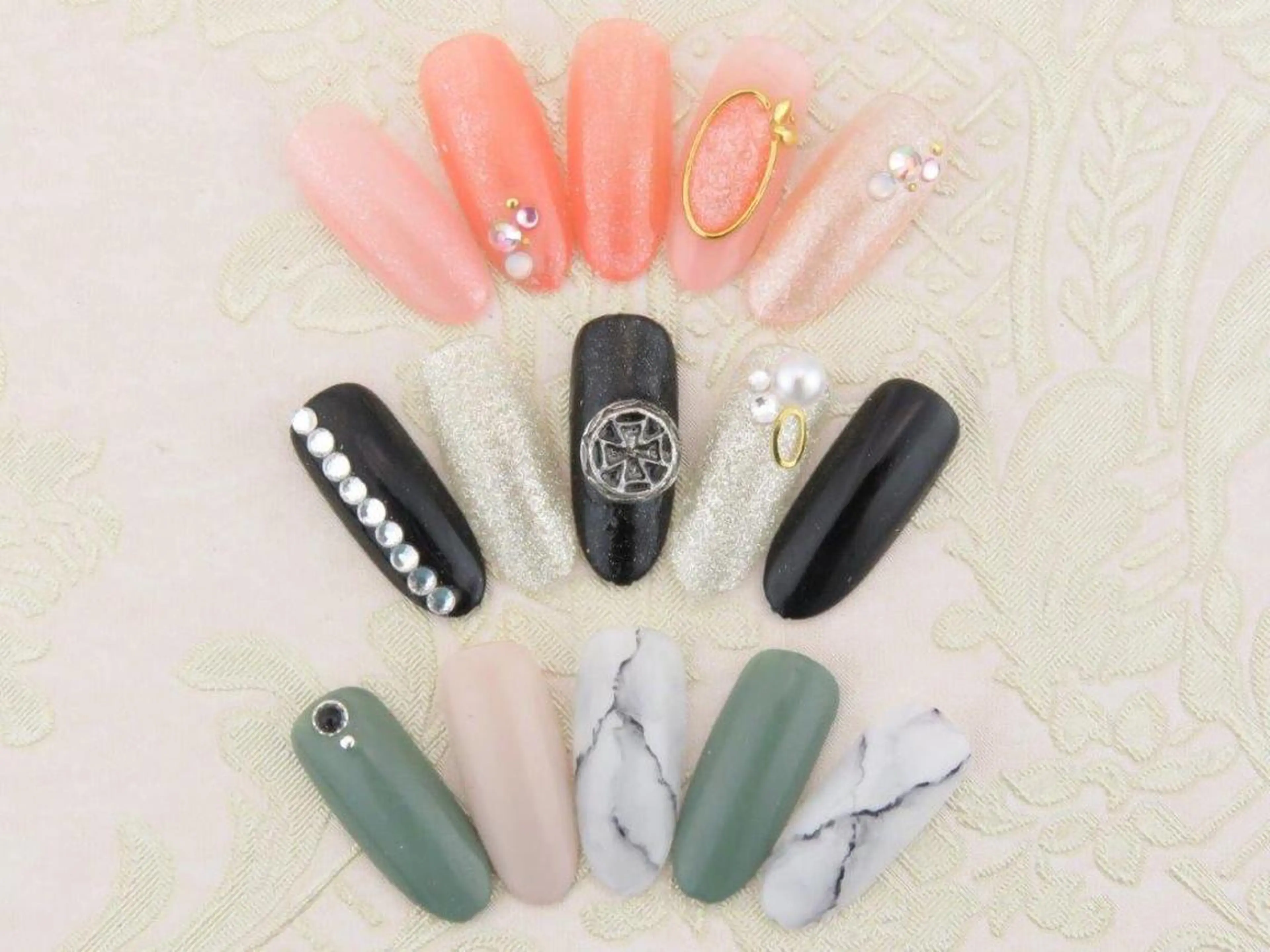 ネイル ハンドネイル ハンドケア ナユキNA.YUKI 池袋店のネイルデザイン