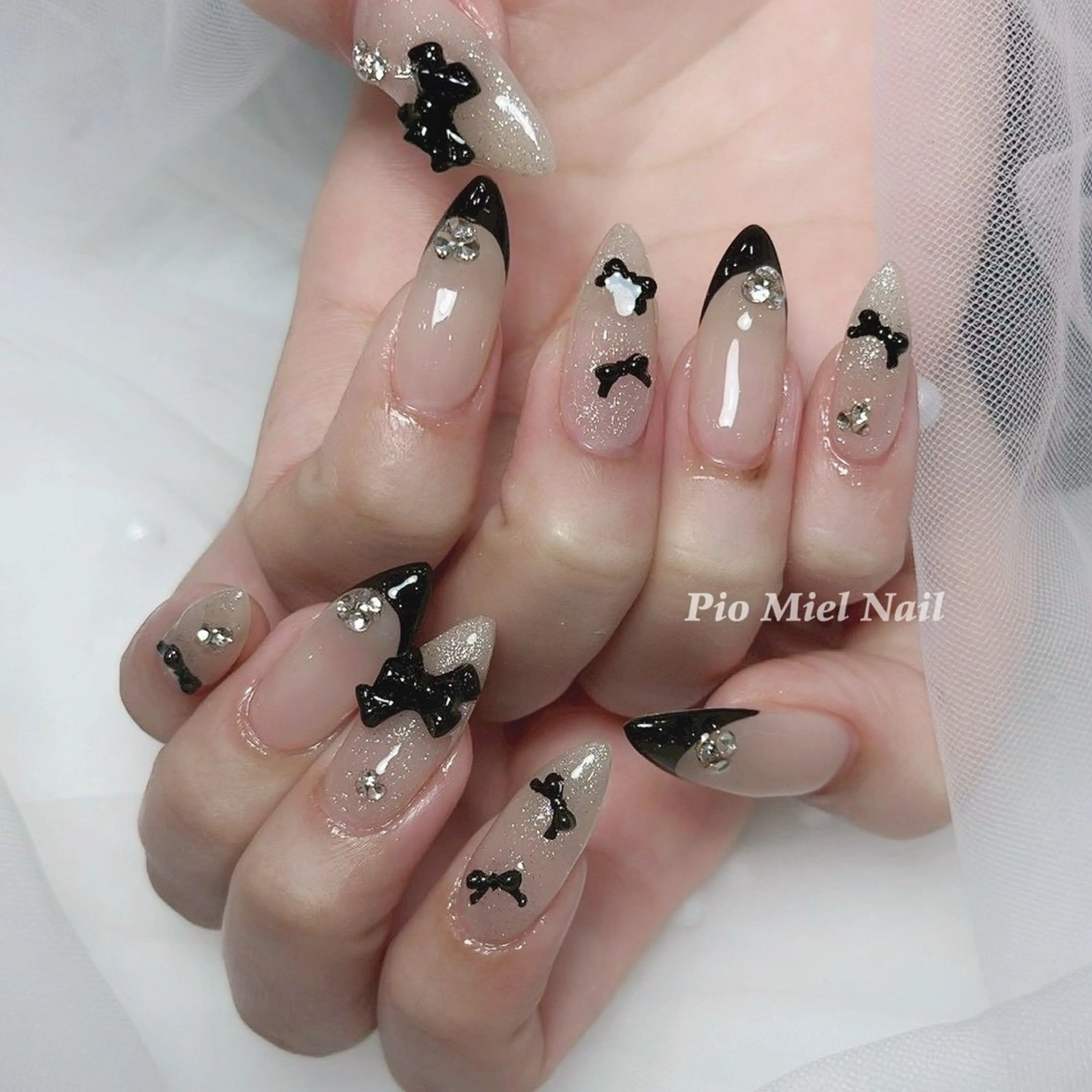 ネイル Pio Mielのネイルデザイン