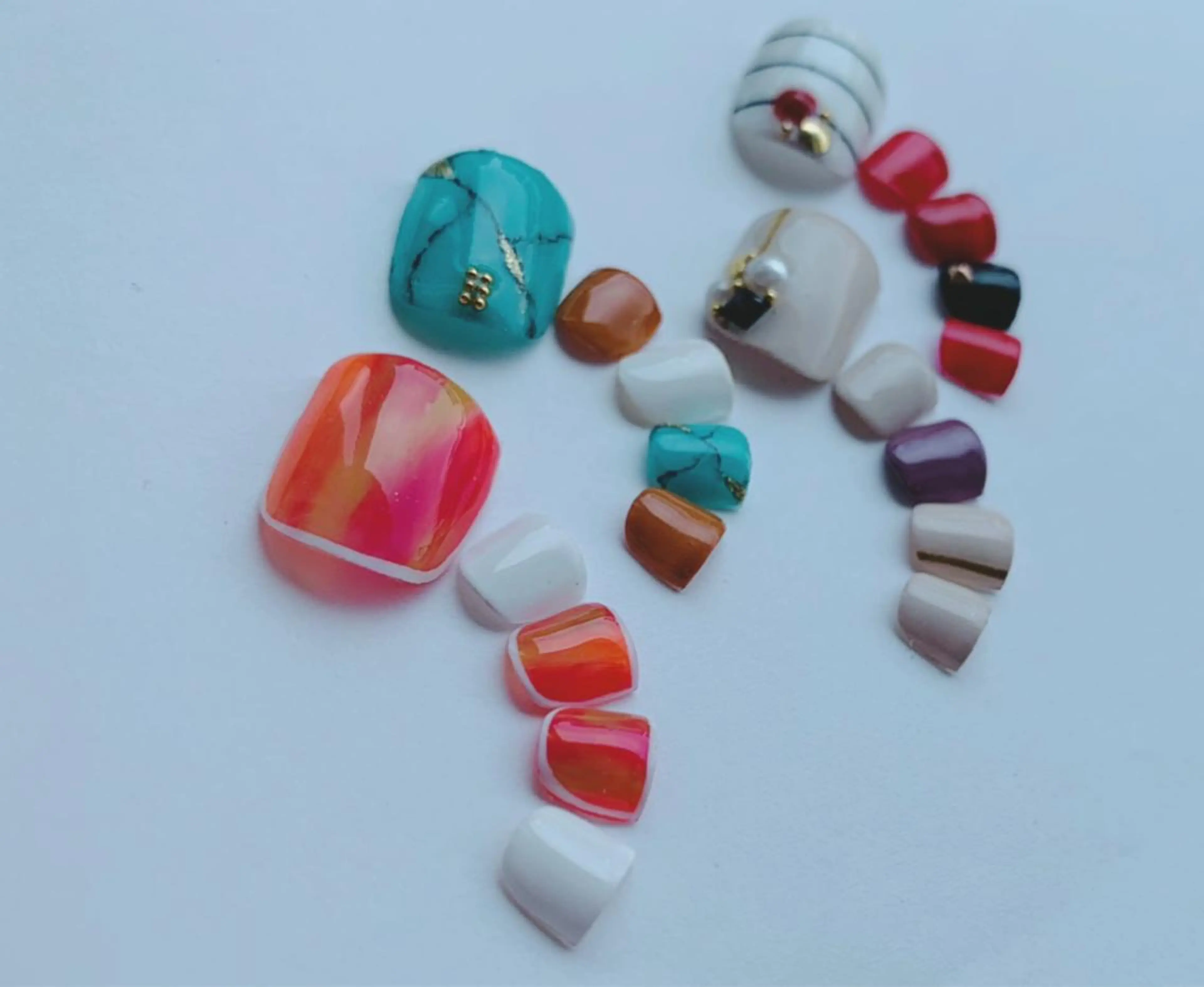 ネイル フットネイル ニュアンスネイル 夏ネイル studio e n / RiNのネイルデザイン