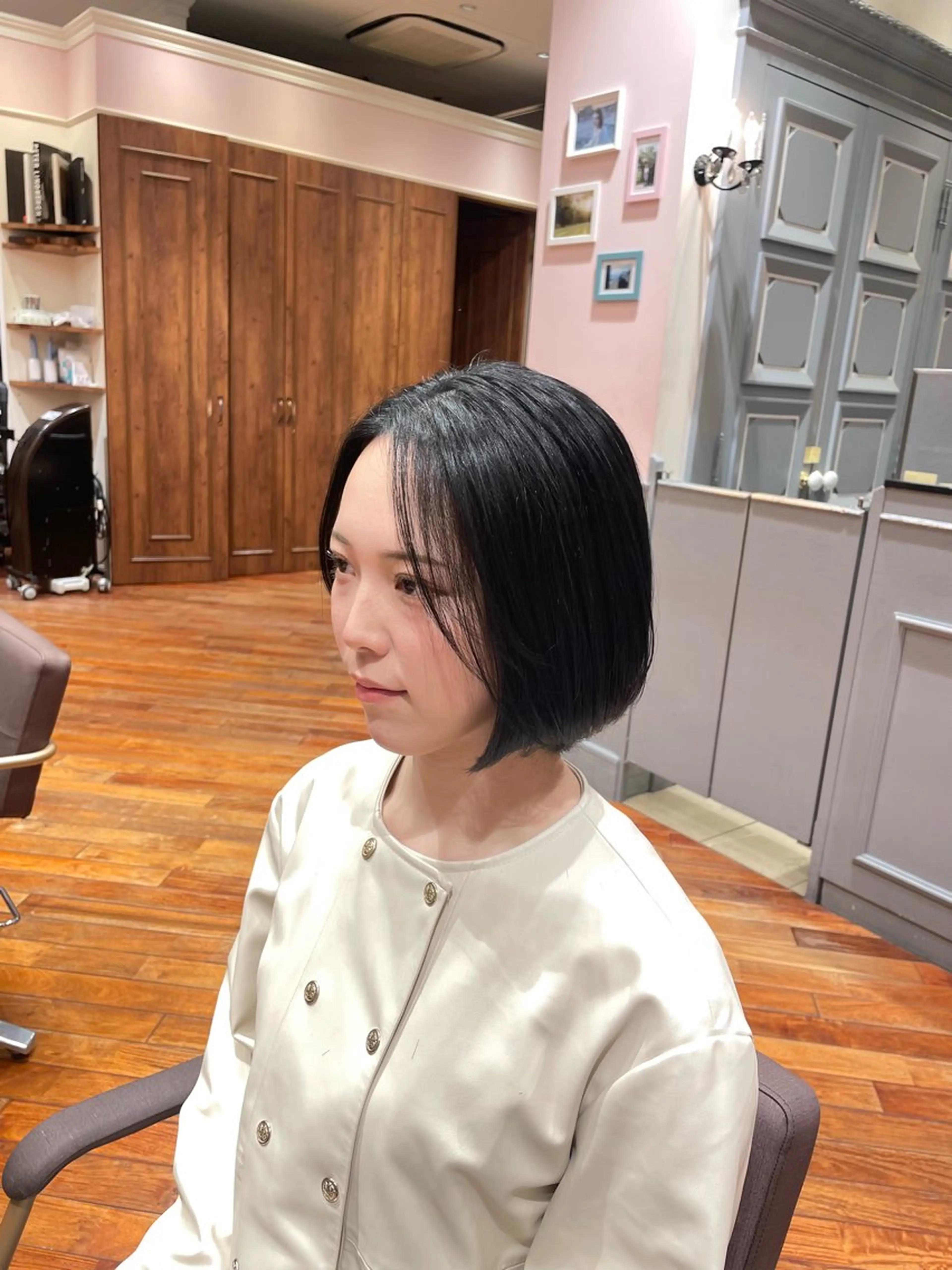 ショート ボブ ショートヘア 大阪梅田 稲葉利也斗のヘアスタイル