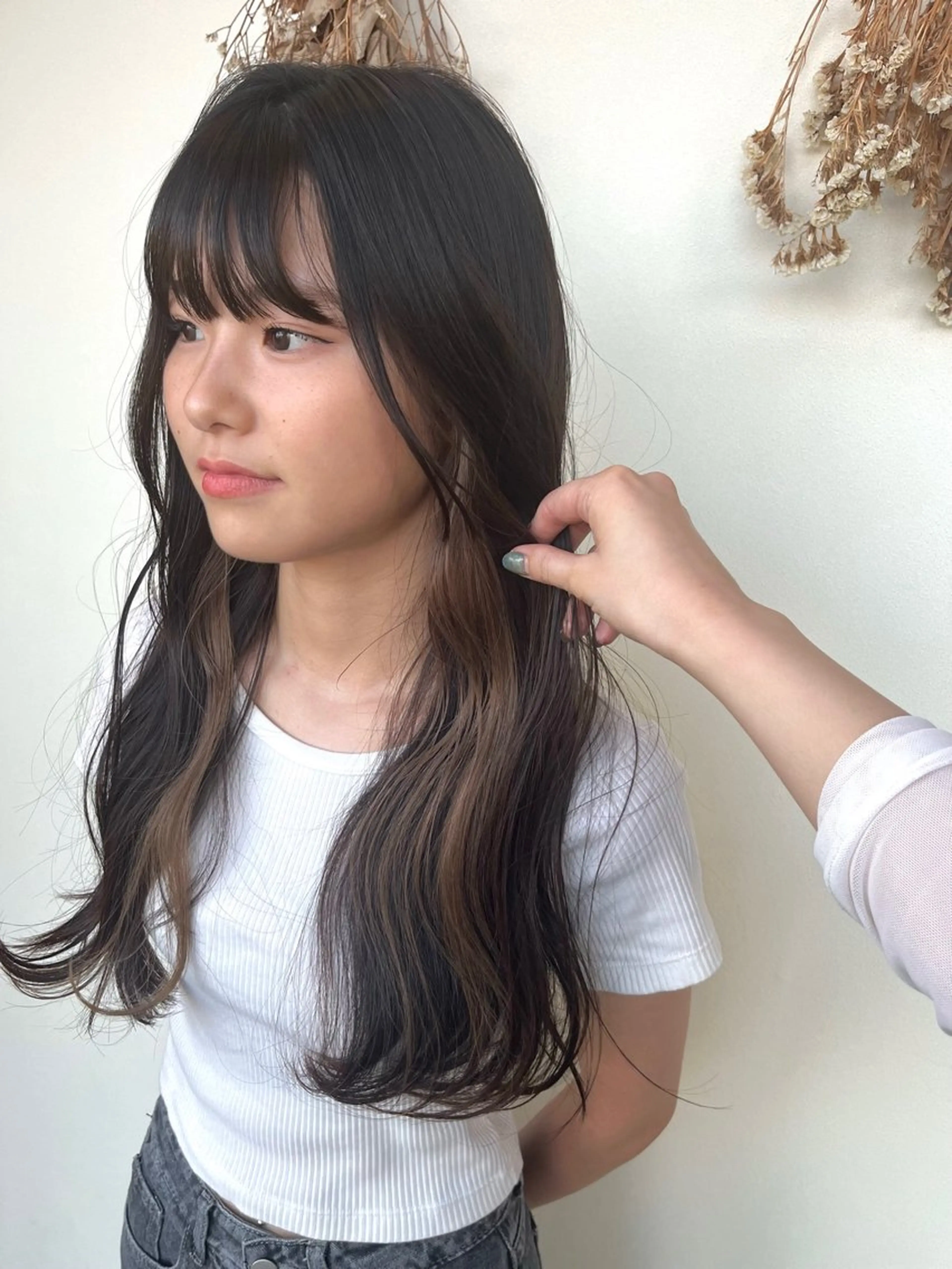 カラー イヤリングカラー 杉本 舞のヘアスタイル