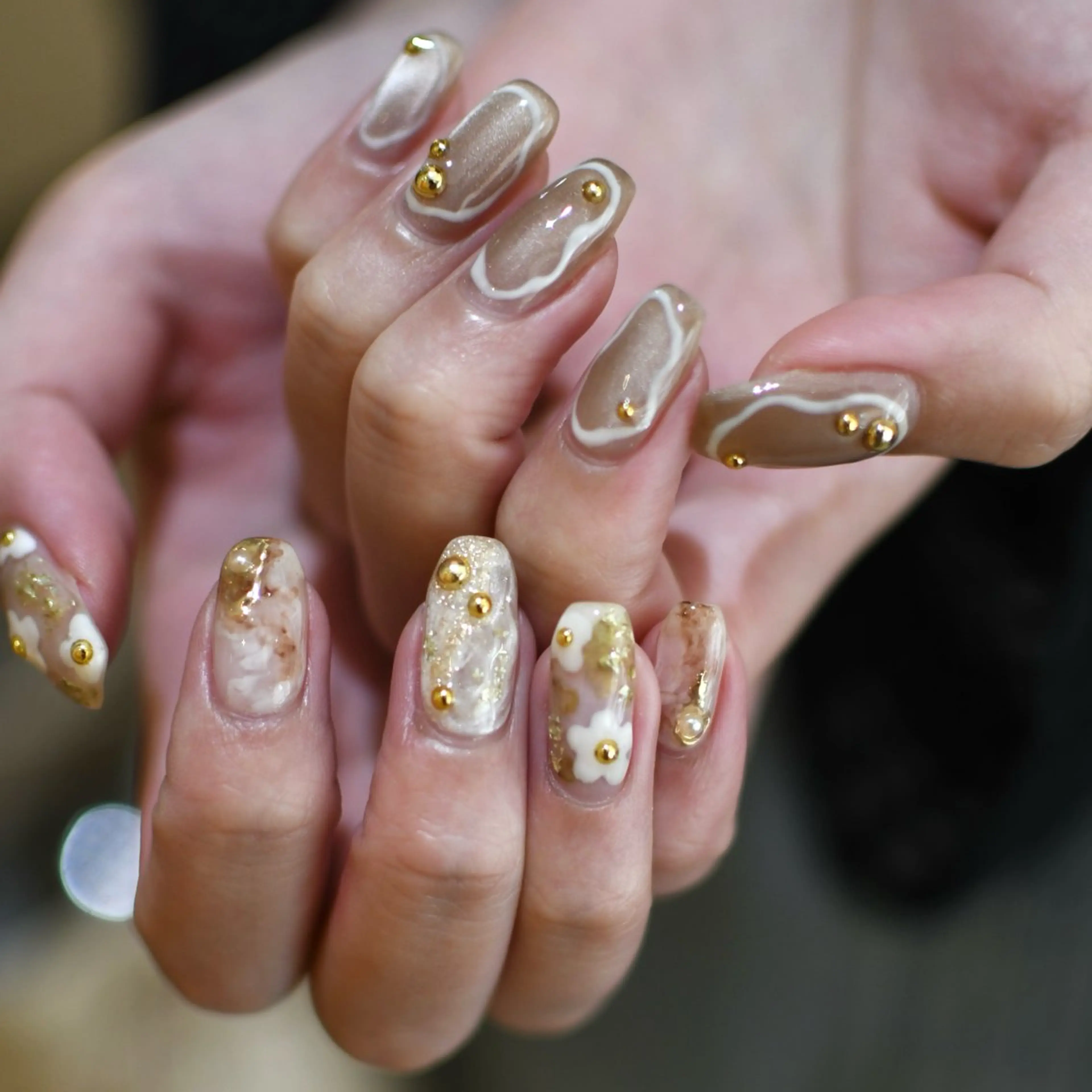 ネイル ニュアンスネイル ハンドネイル nuu 栄  /  シェアサロン所属・nuu栄 ユキ / 大人ニュアンスのネイルデザイン