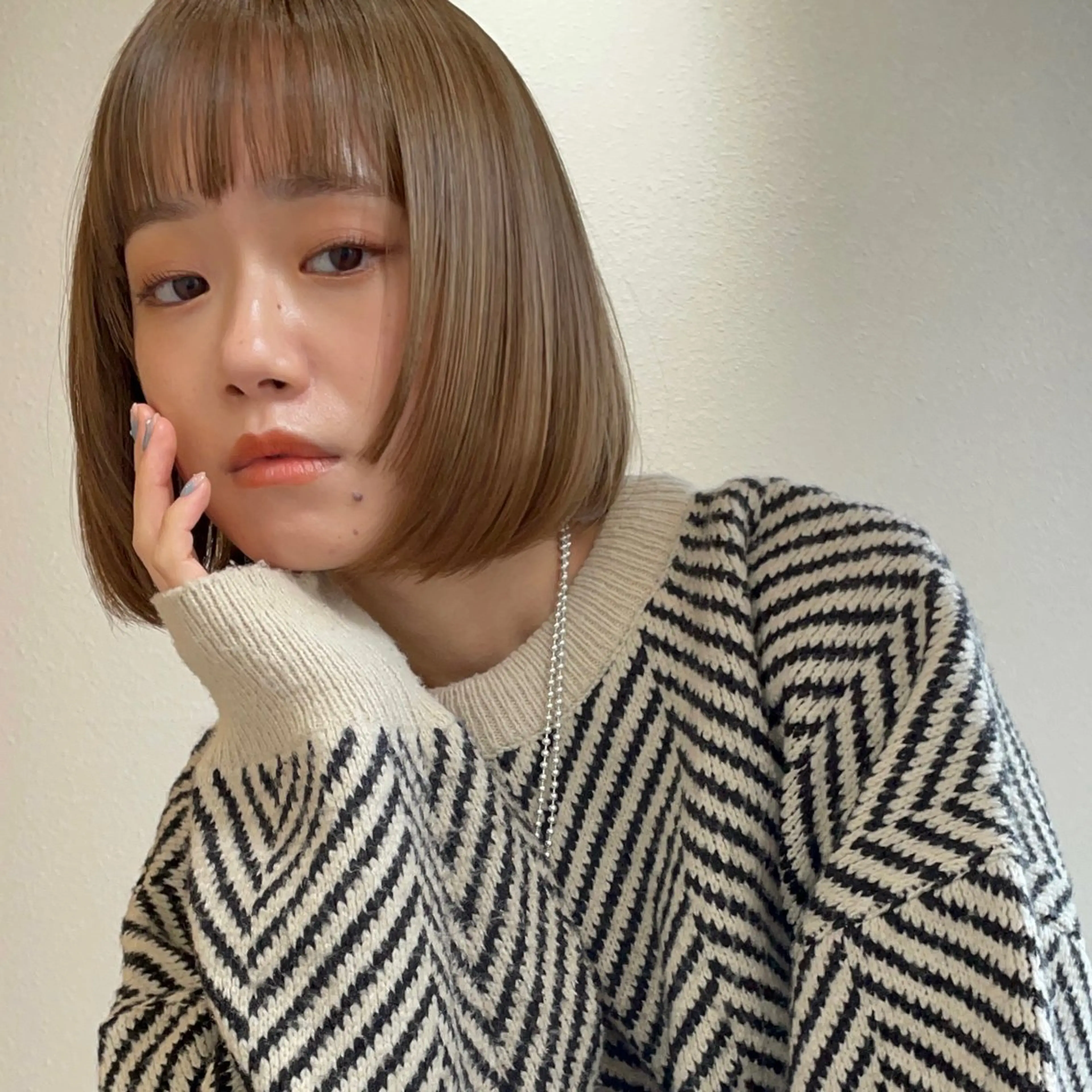 ショート オン眉 カット ヘアカラー くどうももか 浦和　ショート　ボブのヘアスタイル