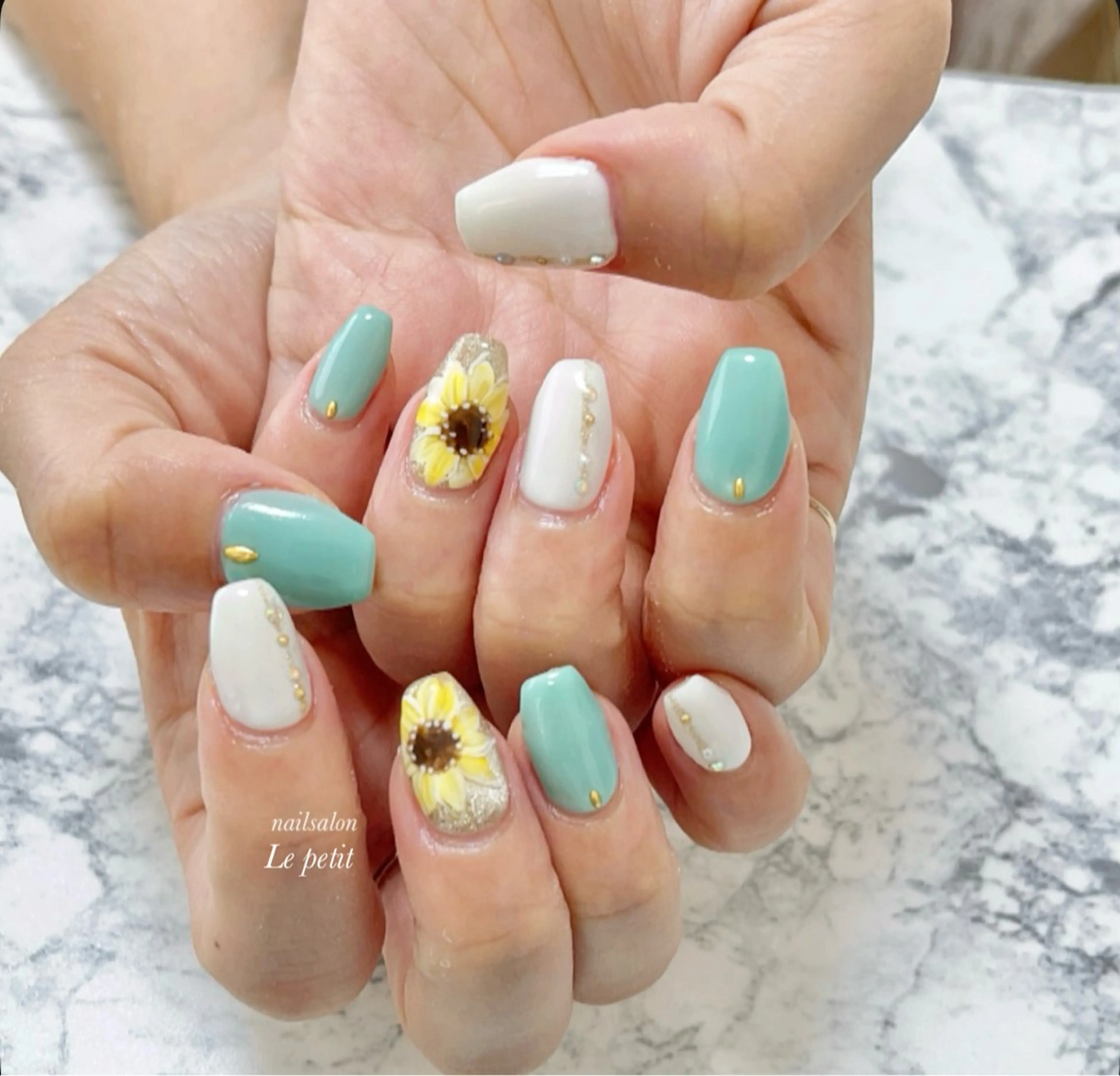 ネイル 石野 広佳のネイルデザイン