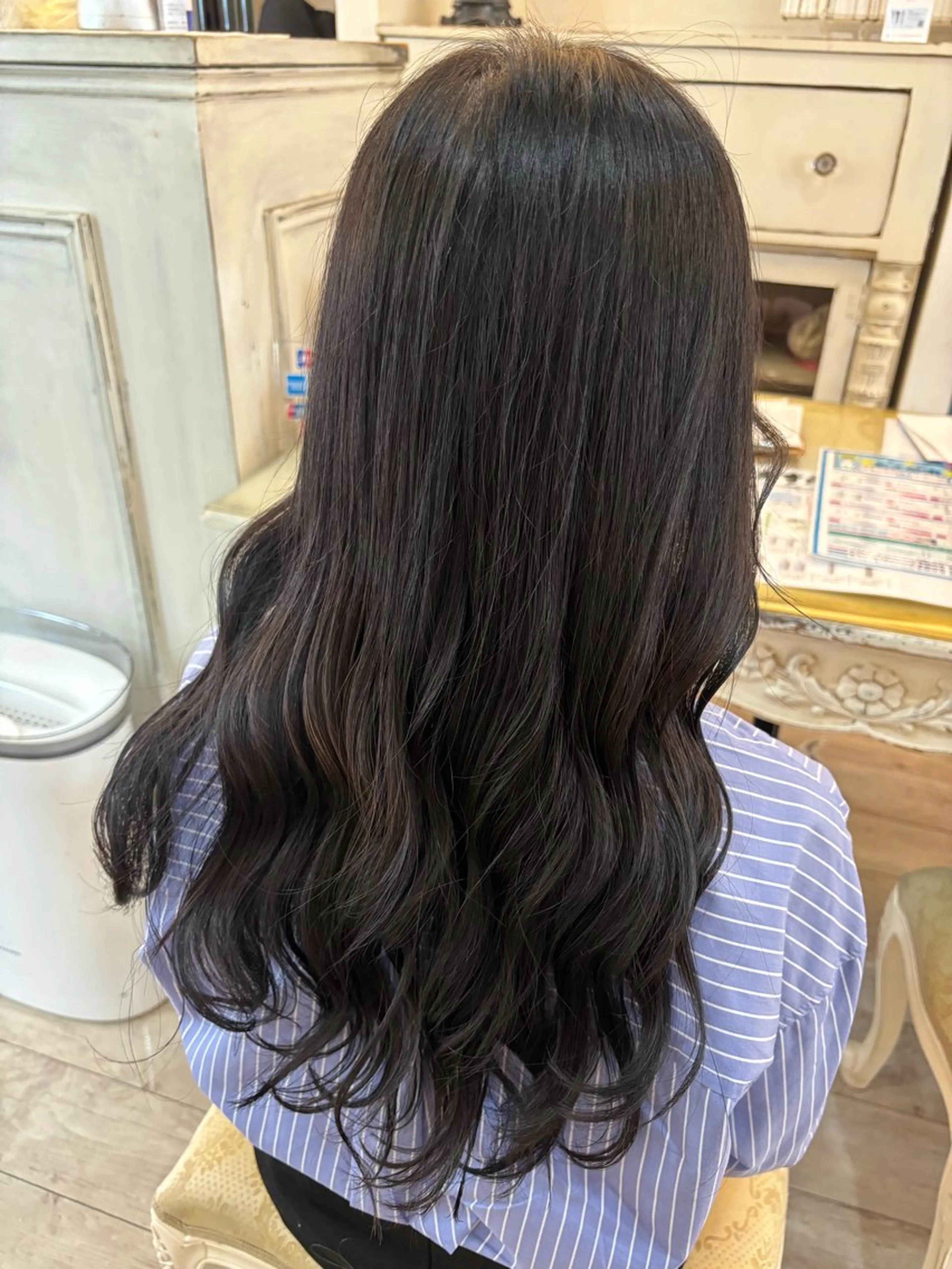 ロング カラー ハイトーンカラー 杉山 七海のヘアスタイル