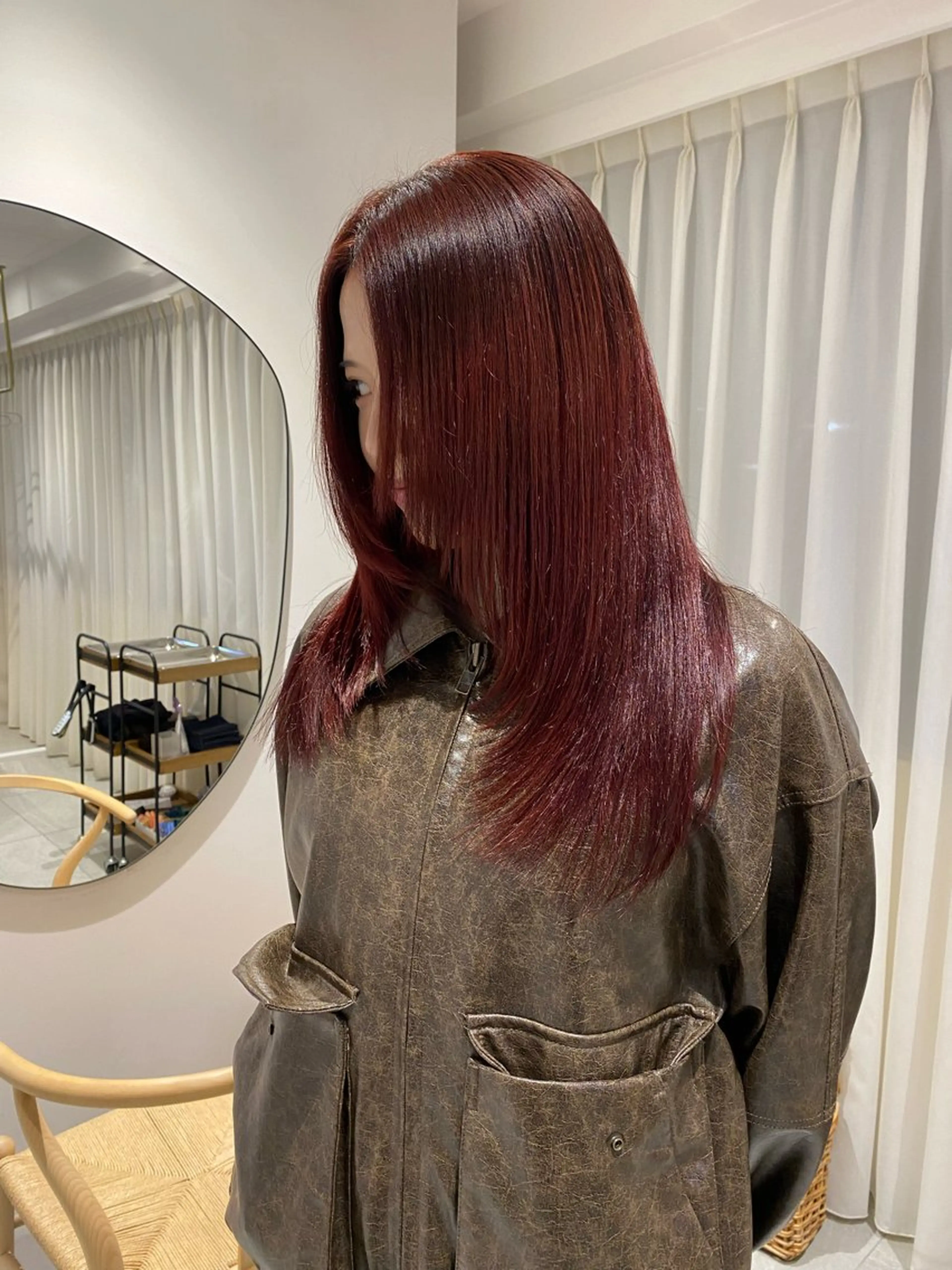 カラー knock所属・knock　國友 華乃のヘアスタイル