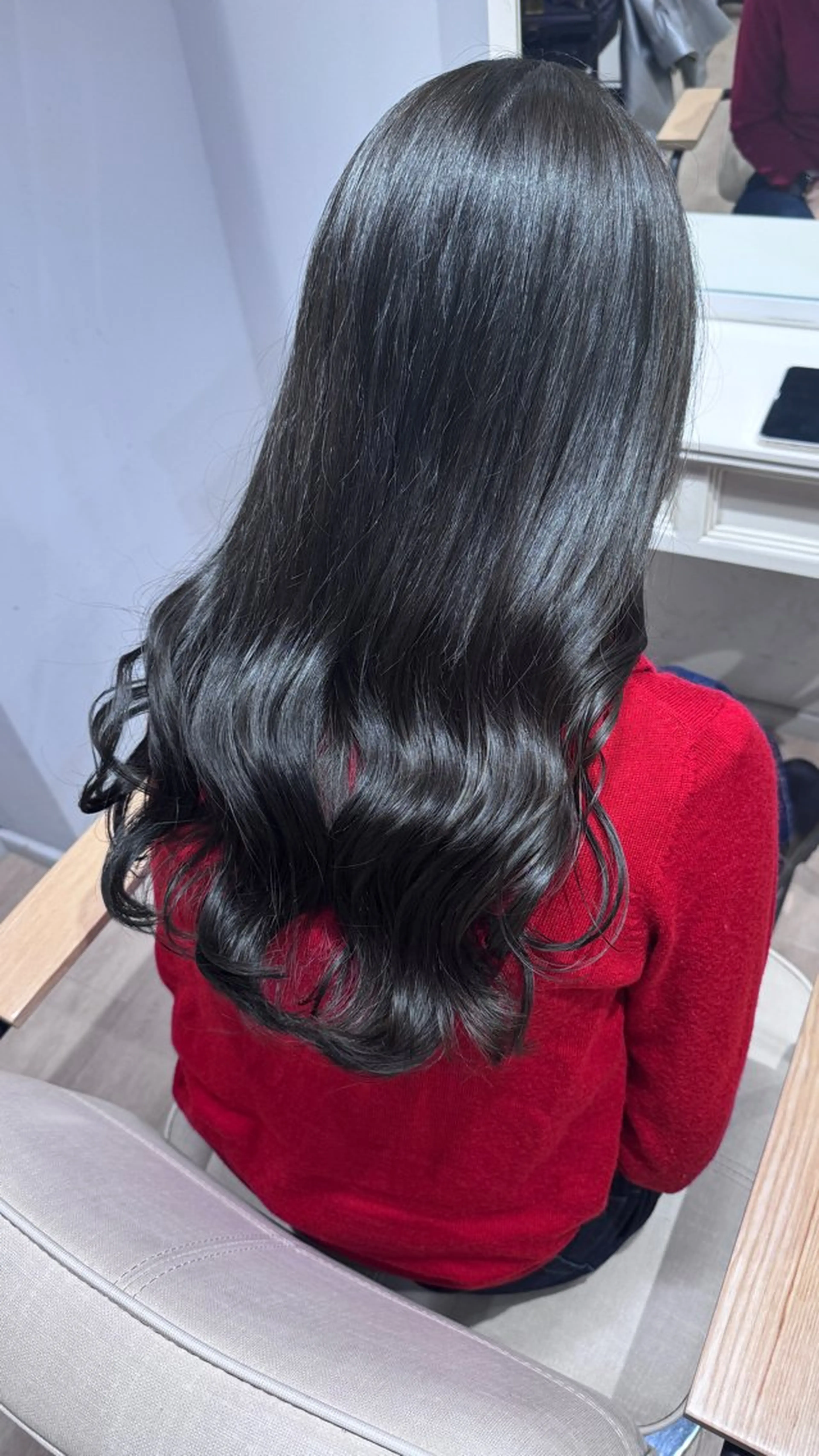 カラー グレージュ 鈴木 雅捺のヘアスタイル